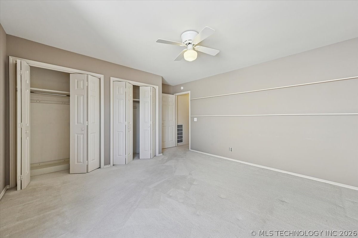 1442 S Newport Avenue Property Photo 41