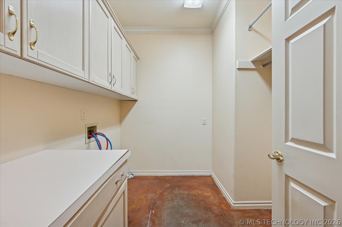 1442 S Newport Avenue Property Photo 45