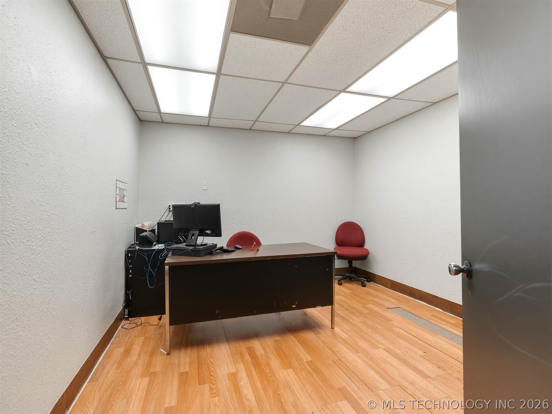 210 E Main Property Photo 50
