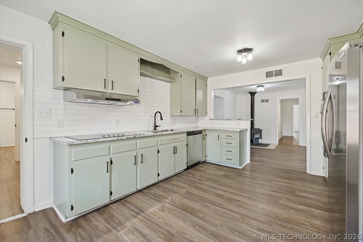 1115 S Mission Street Property Photo 6