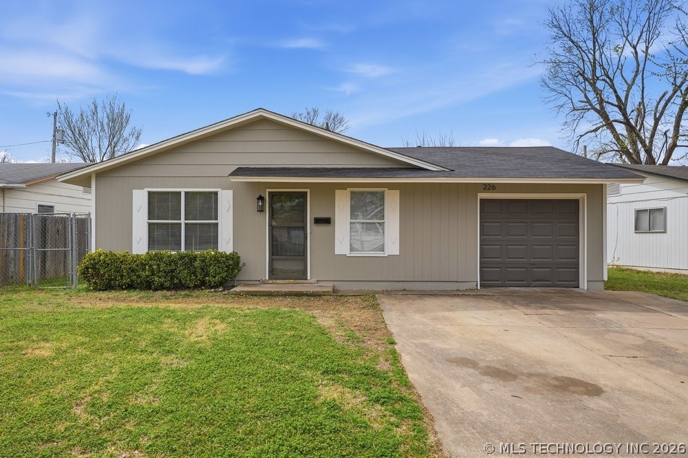 226 W Orleans Avenue Property Photo 1