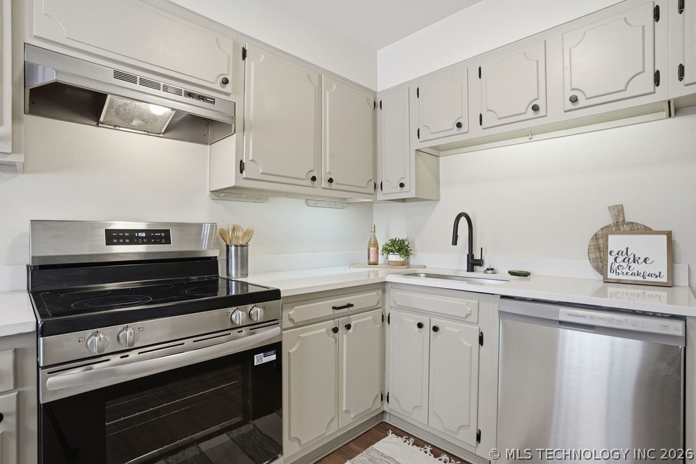 226 W Orleans Avenue Property Photo 8