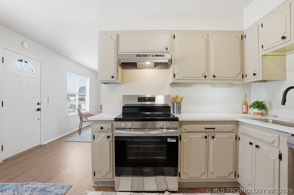 226 W Orleans Avenue Property Photo 9