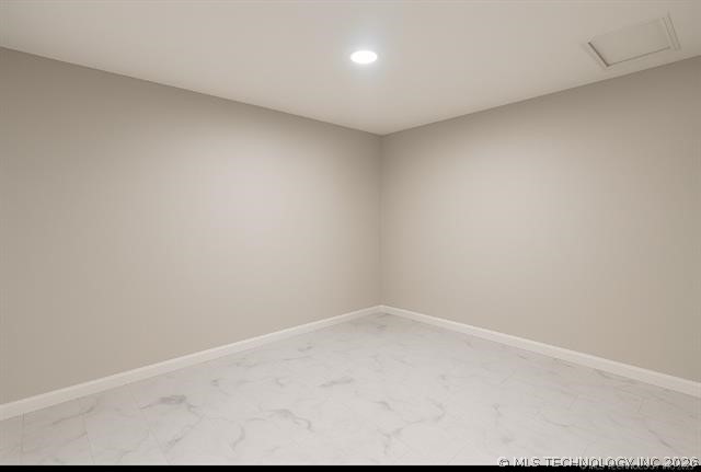 1819 N Oswego Avenue Property Photo 11