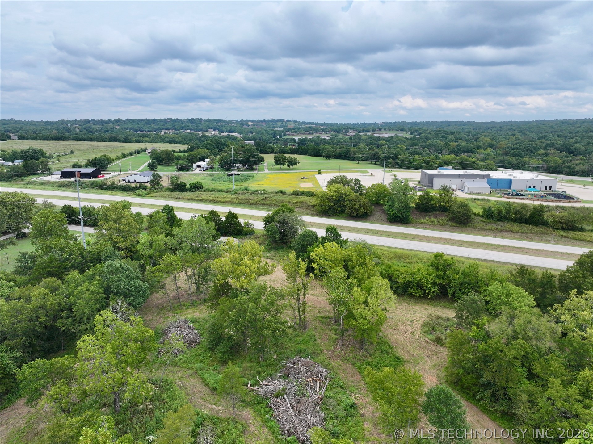 16549 County Road 1561 Property Photo 1