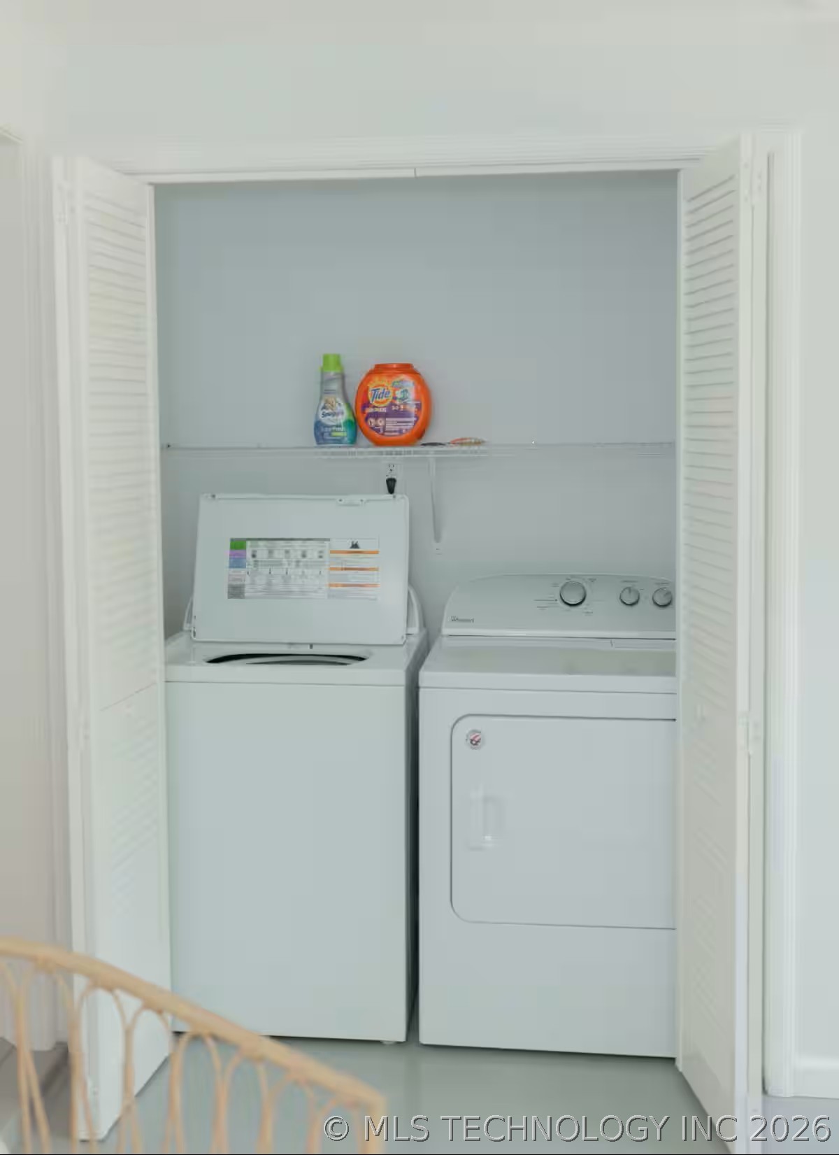 1727 S Knoxville Avenue Property Photo 36