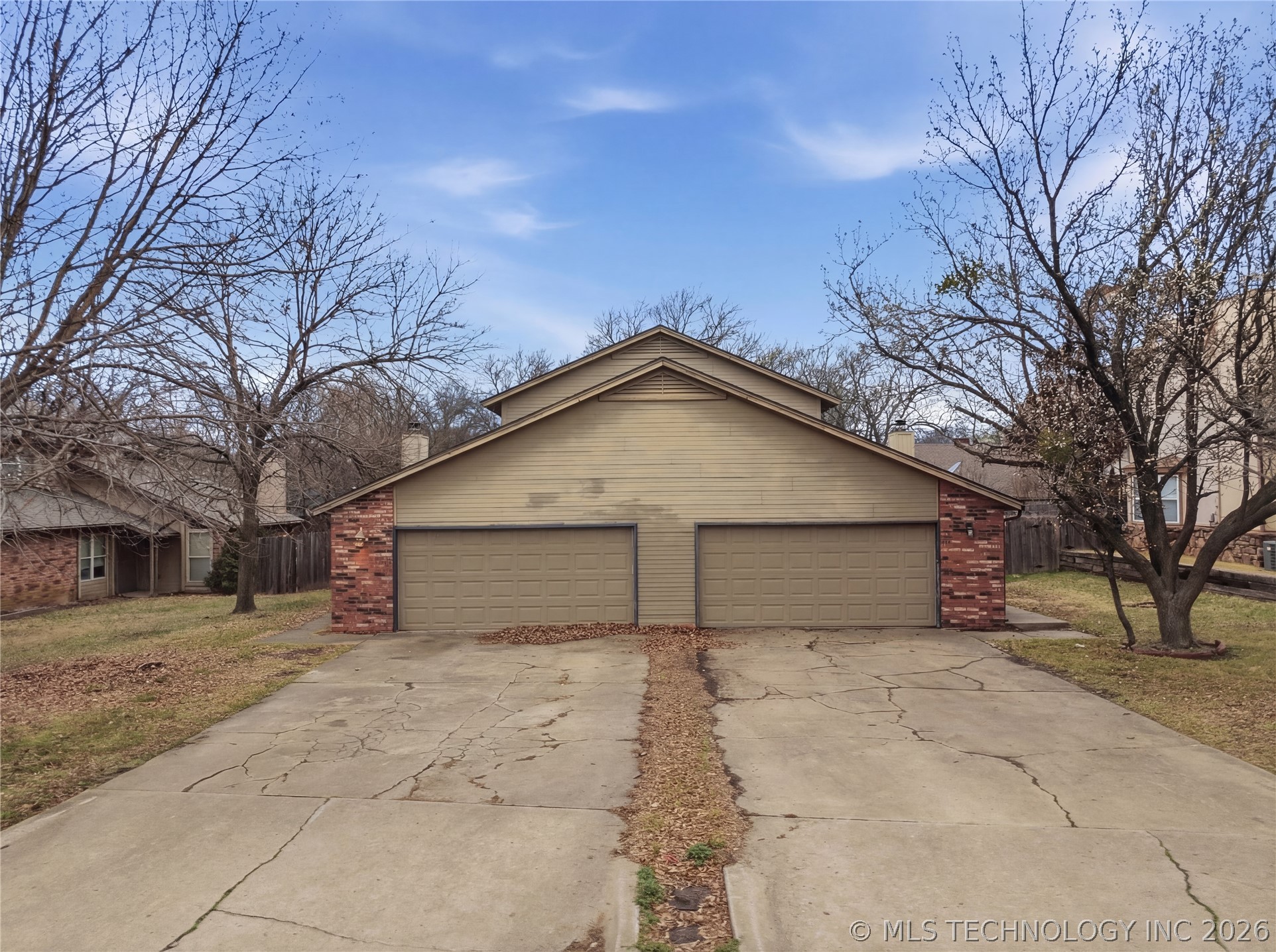 6760 S 78th East Avenue Property Photo 1