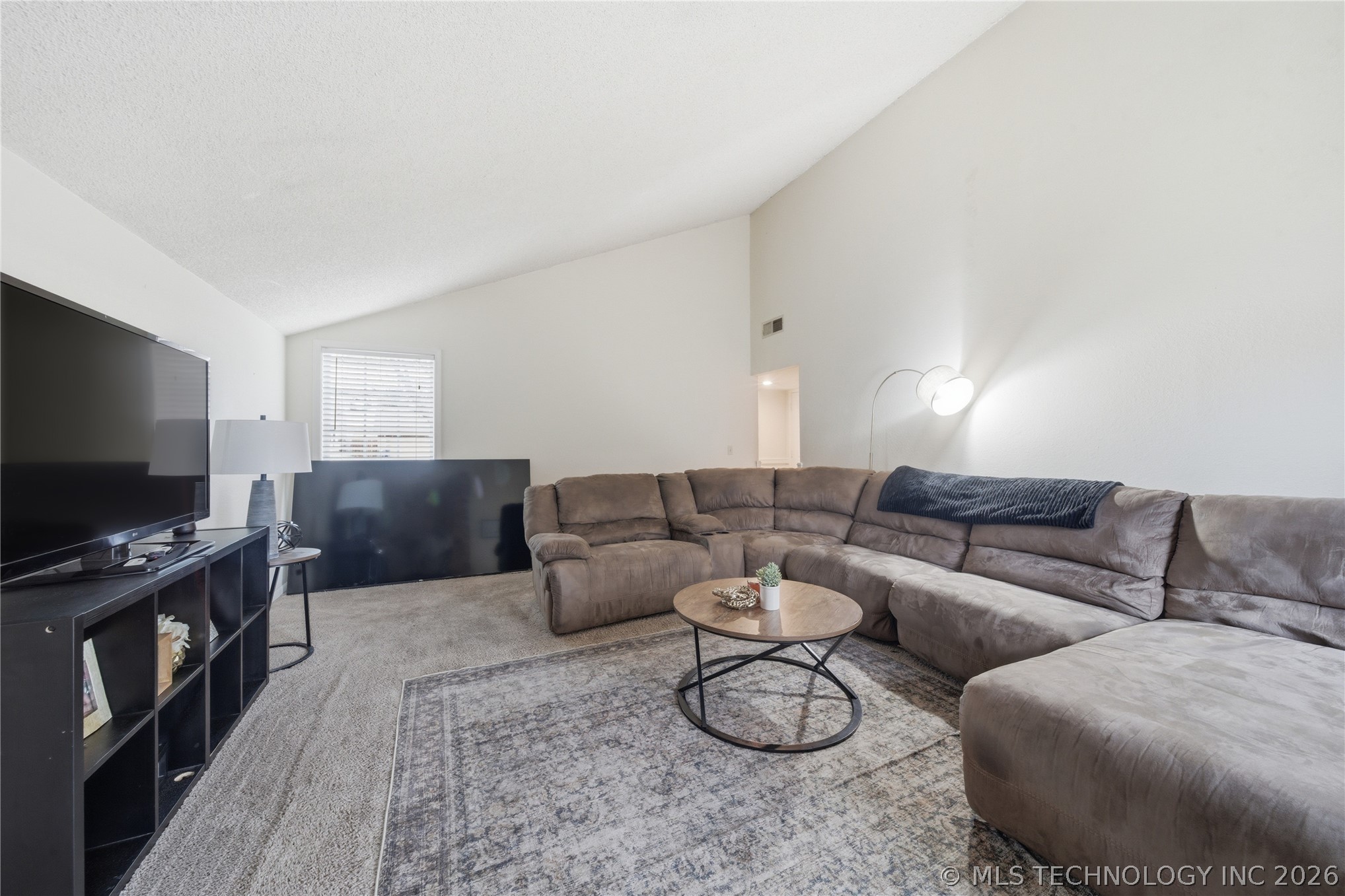 6760 S 78th East Avenue Property Photo 6