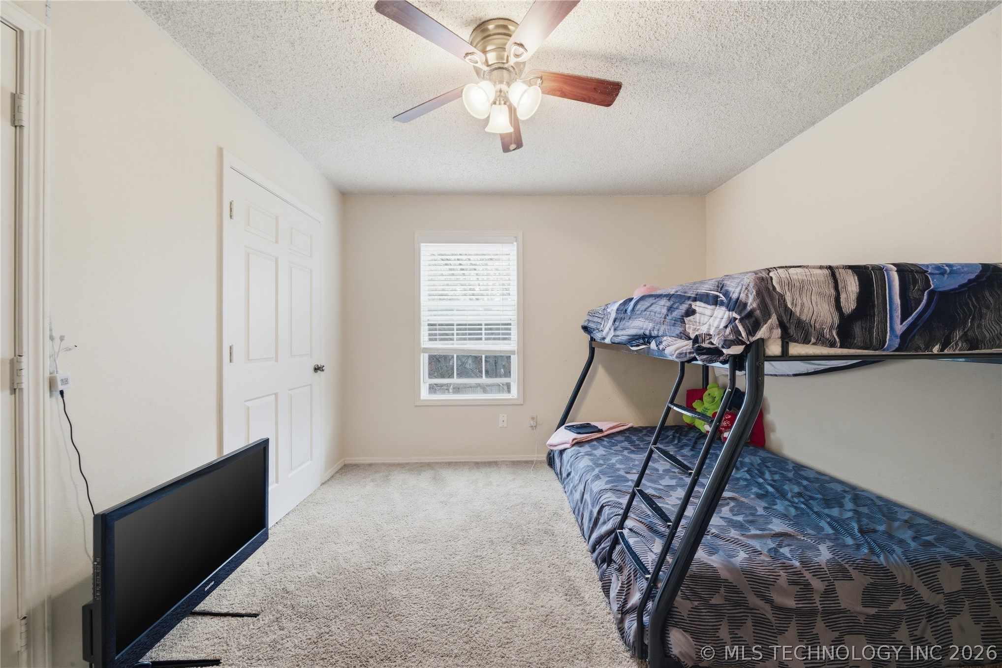 6760 S 78th East Avenue Property Photo 19