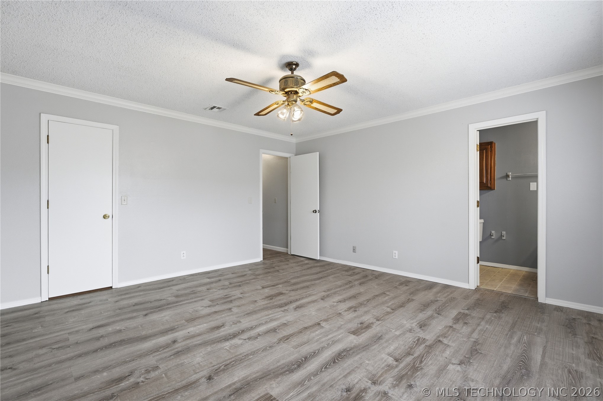 1716 N Butternut Avenue Property Photo 13
