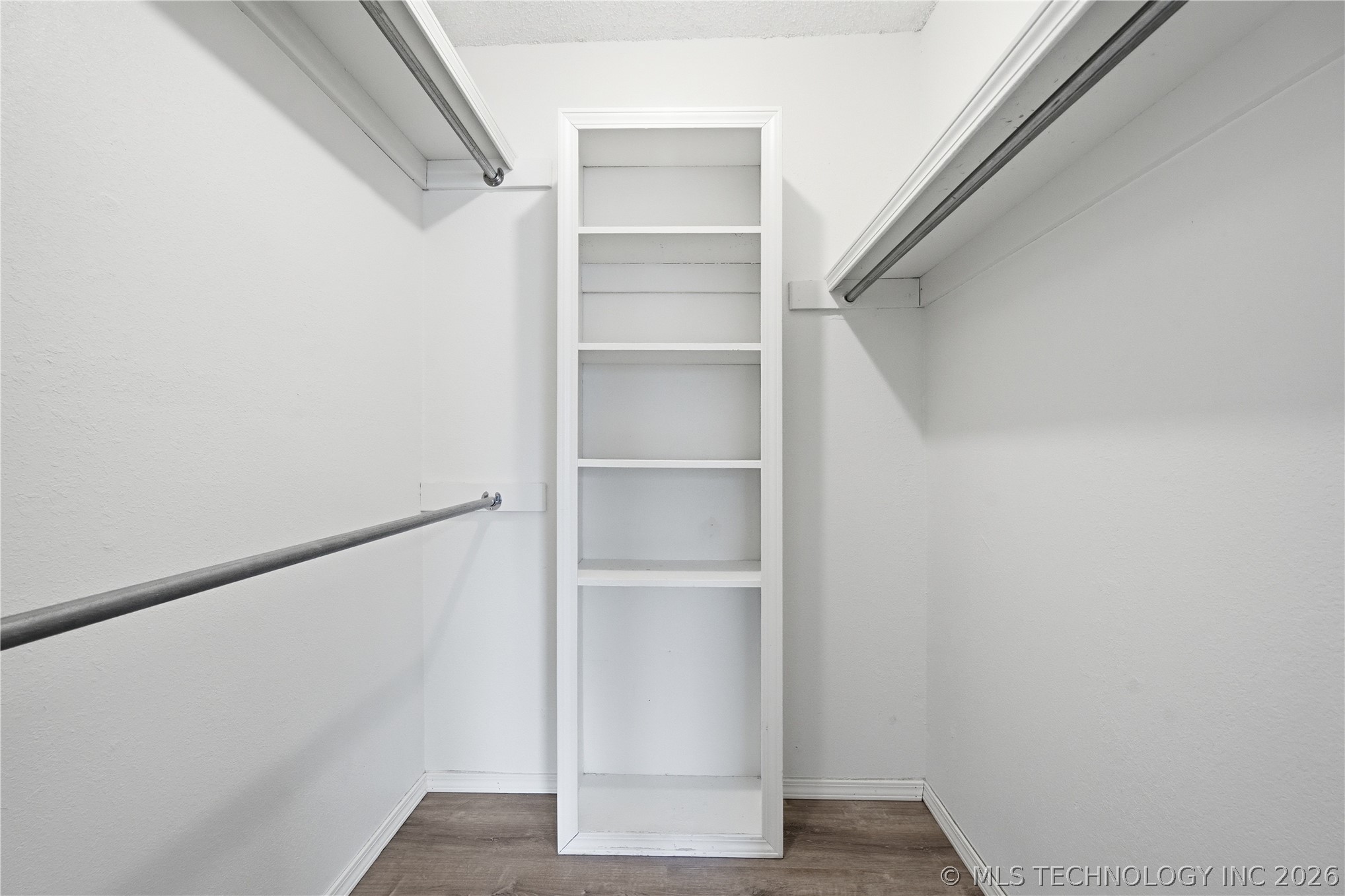 1716 N Butternut Avenue Property Photo 14