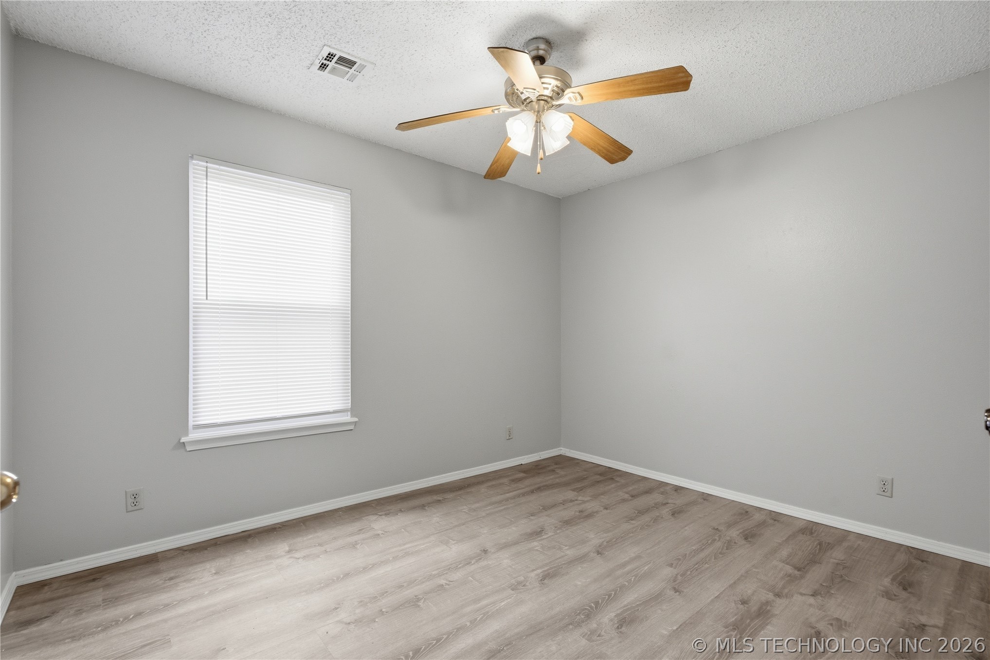 1716 N Butternut Avenue Property Photo 19