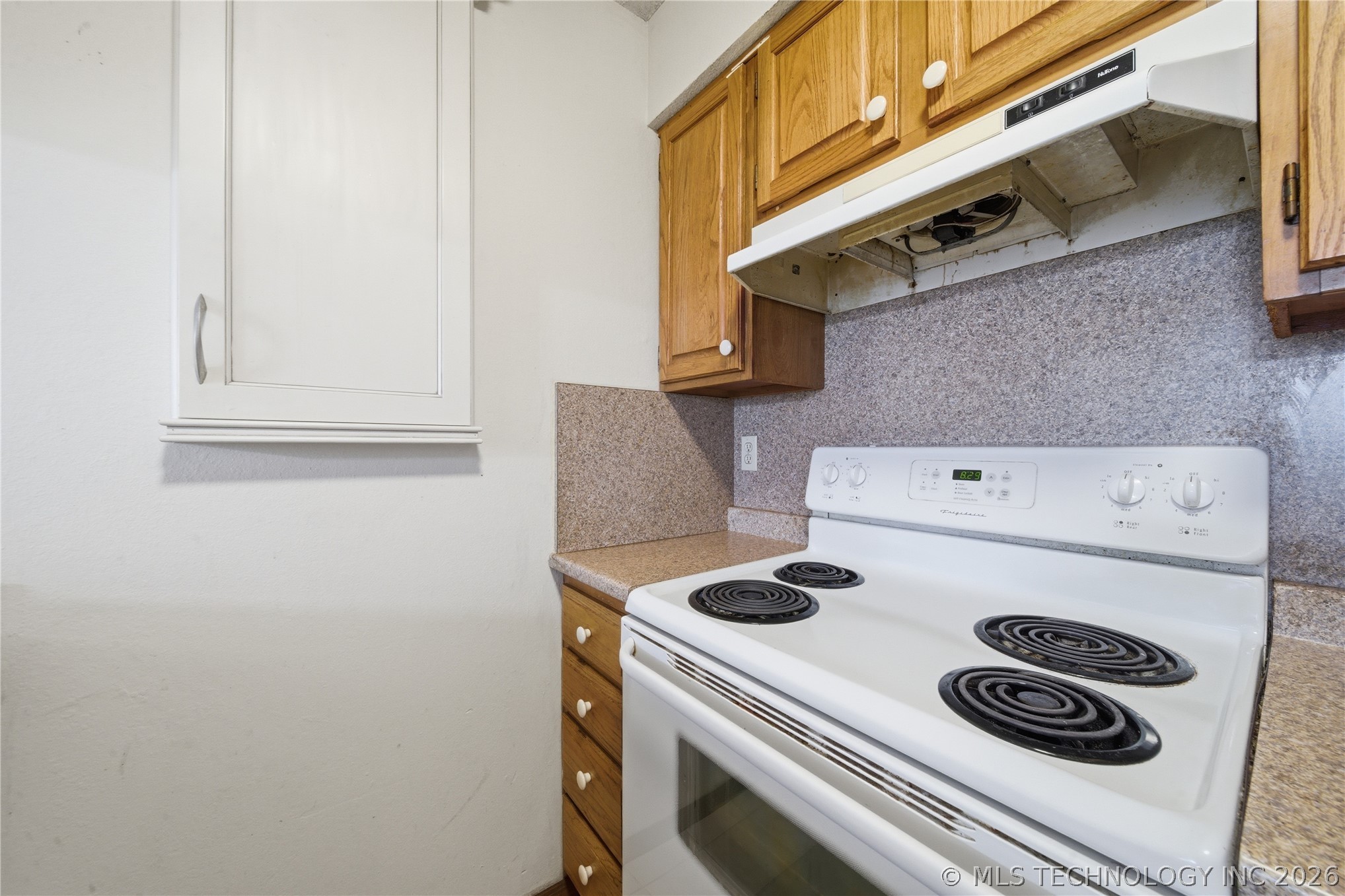 6738 S 78th East Avenue Property Photo 15
