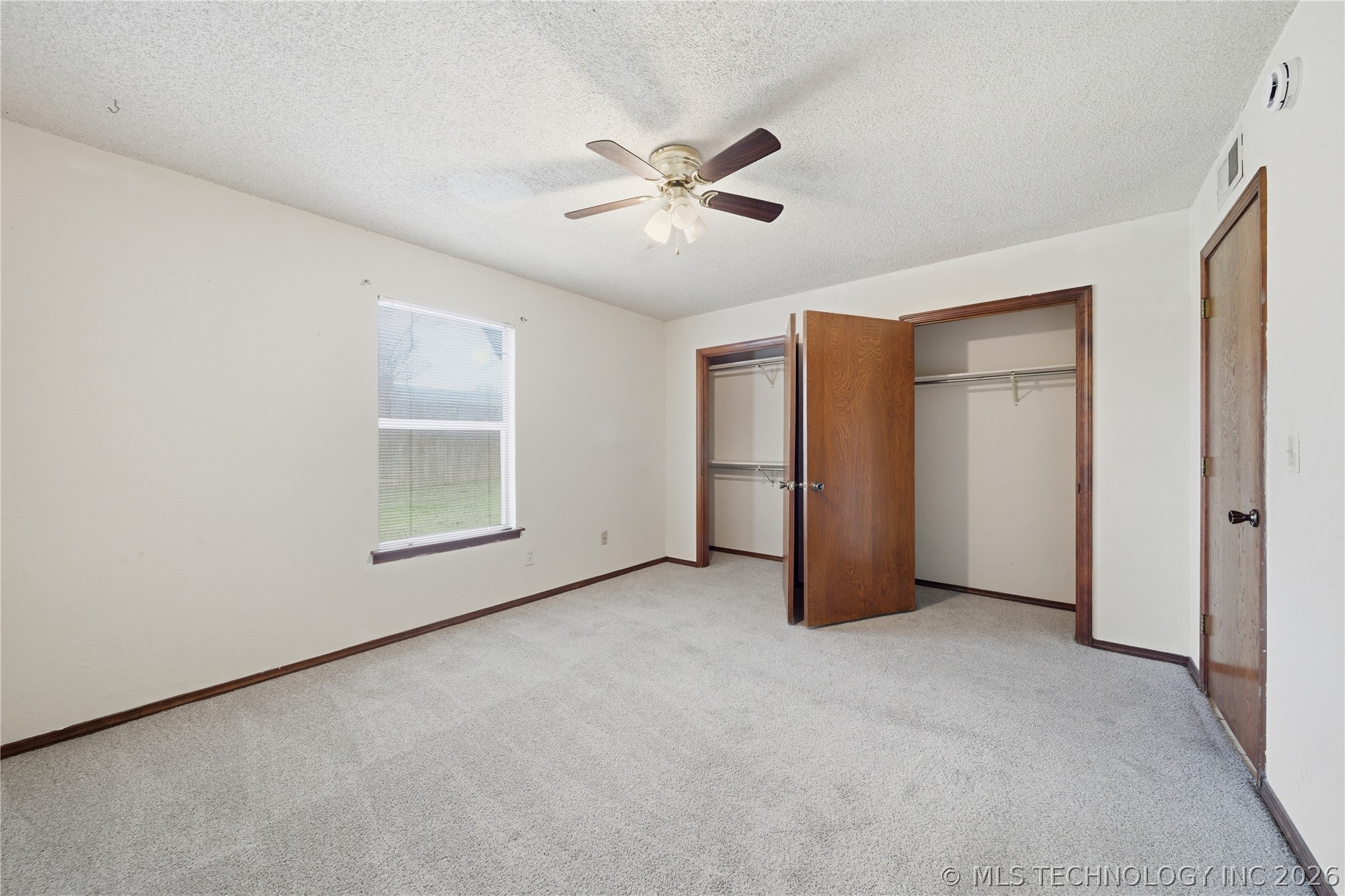 6738 S 78th East Avenue Property Photo 17