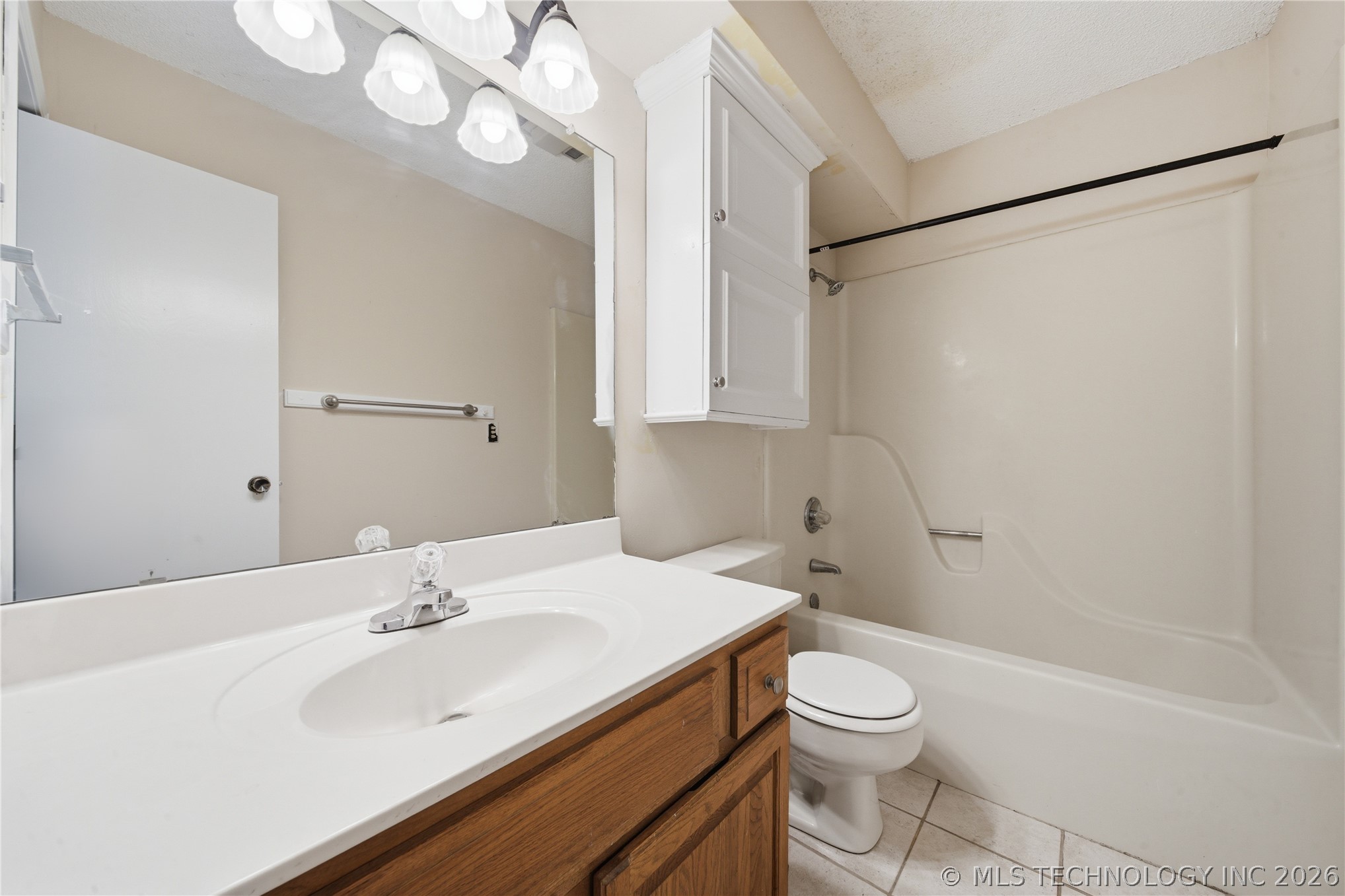 6738 S 78th East Avenue Property Photo 18
