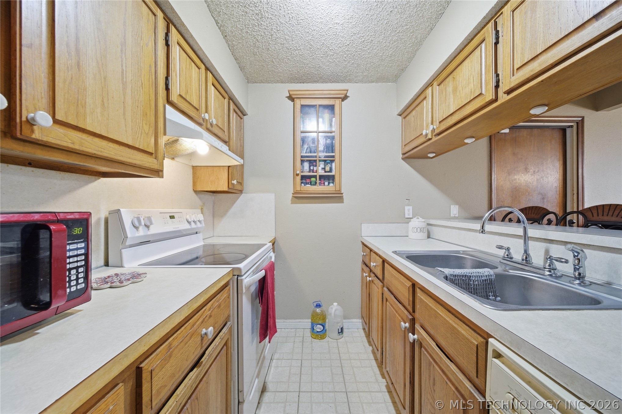 6738 S 78th East Avenue Property Photo 34