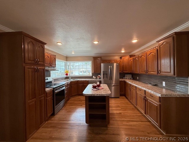 308 E South Property Photo 13