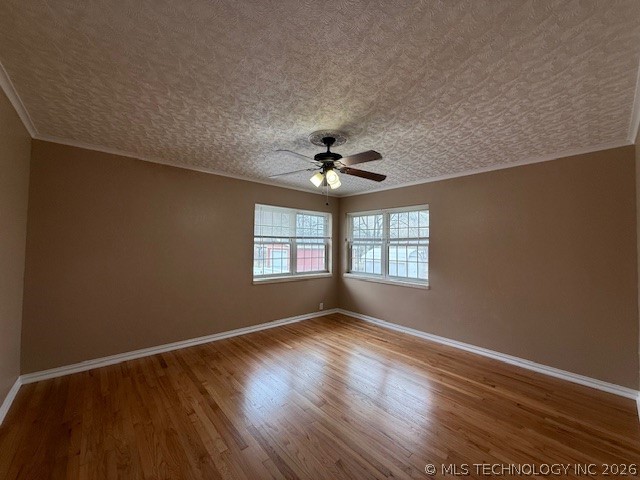 308 E South Property Photo 16