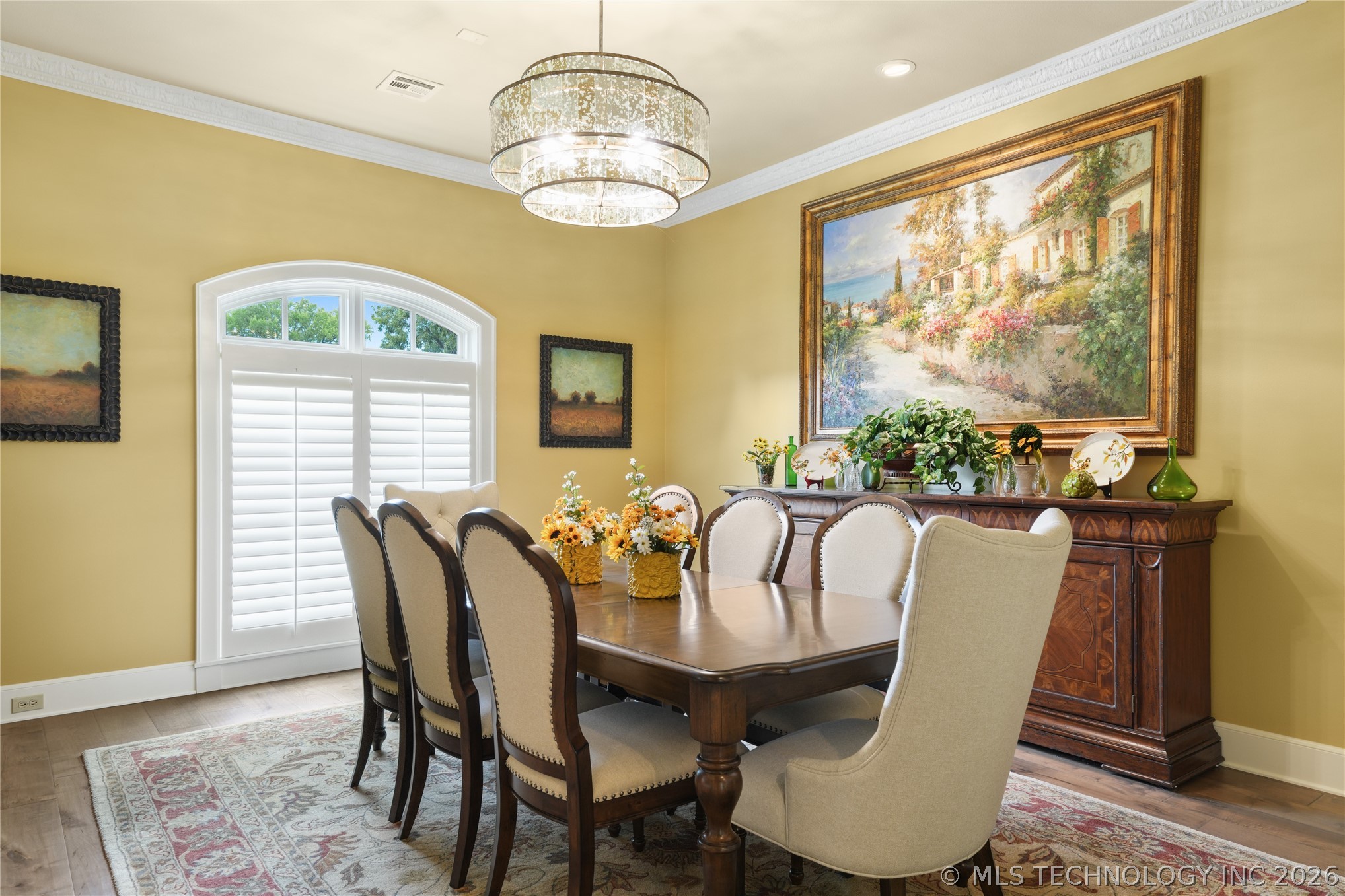 3821 Country Club Circle Property Photo 6
