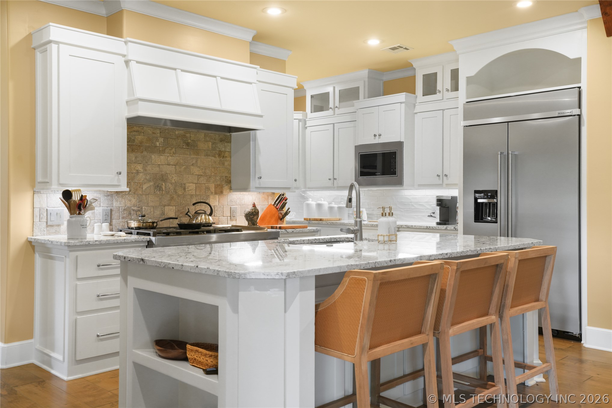 3821 Country Club Circle Property Photo 15
