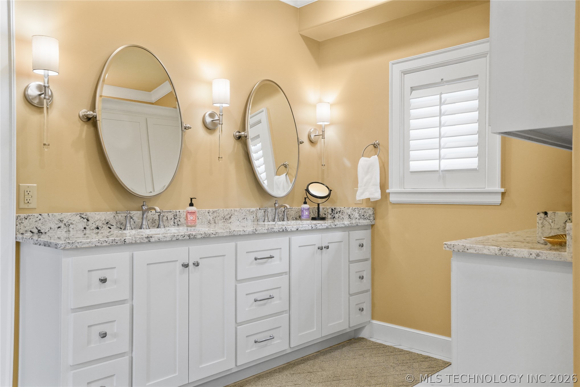 3821 Country Club Circle Property Photo 29