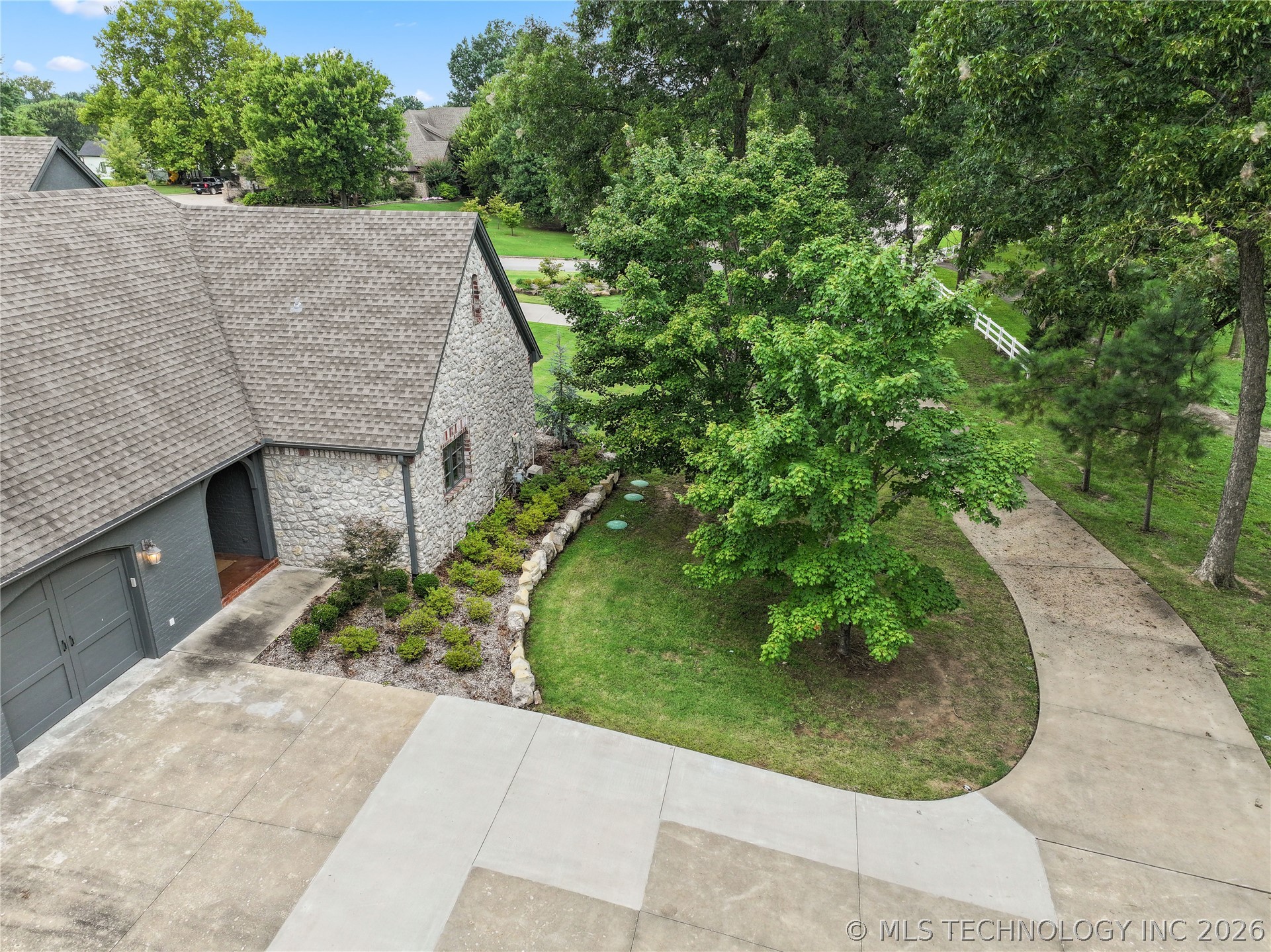 3821 Country Club Circle Property Photo 57