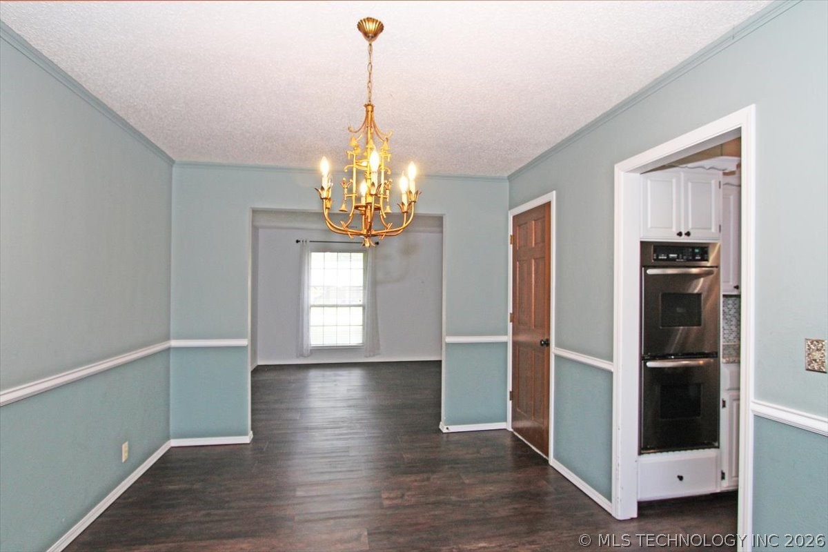 2408 Chapel Hill Court Property Photo 14