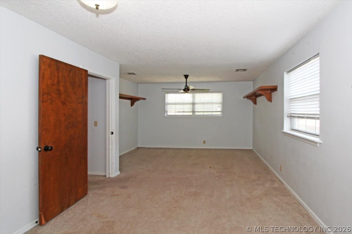 2408 Chapel Hill Court Property Photo 29