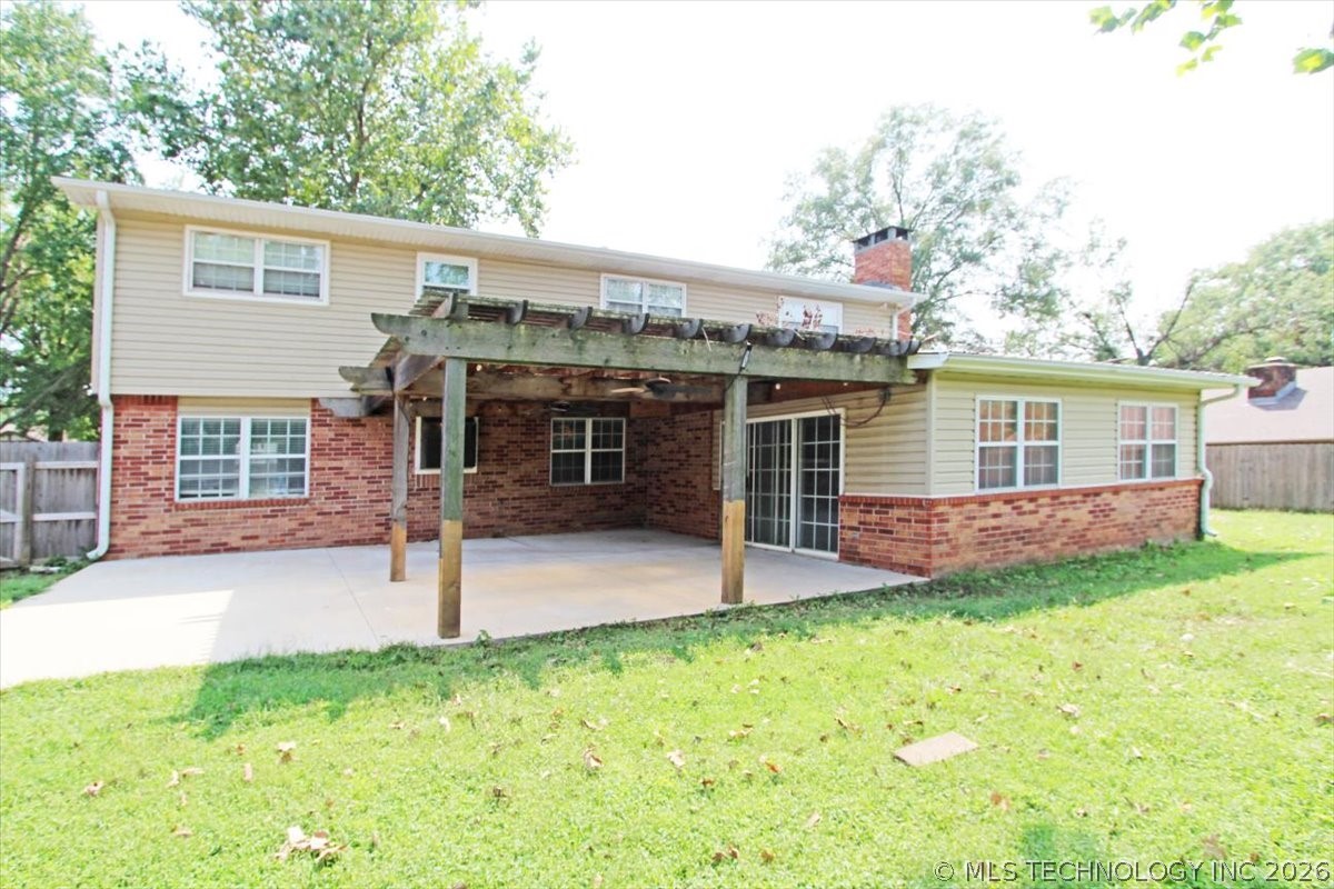 2408 Chapel Hill Court Property Photo 37