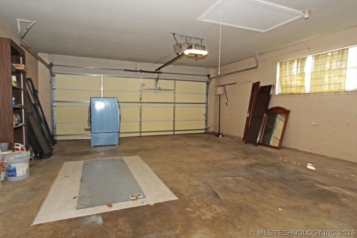 2408 Chapel Hill Court Property Photo 41