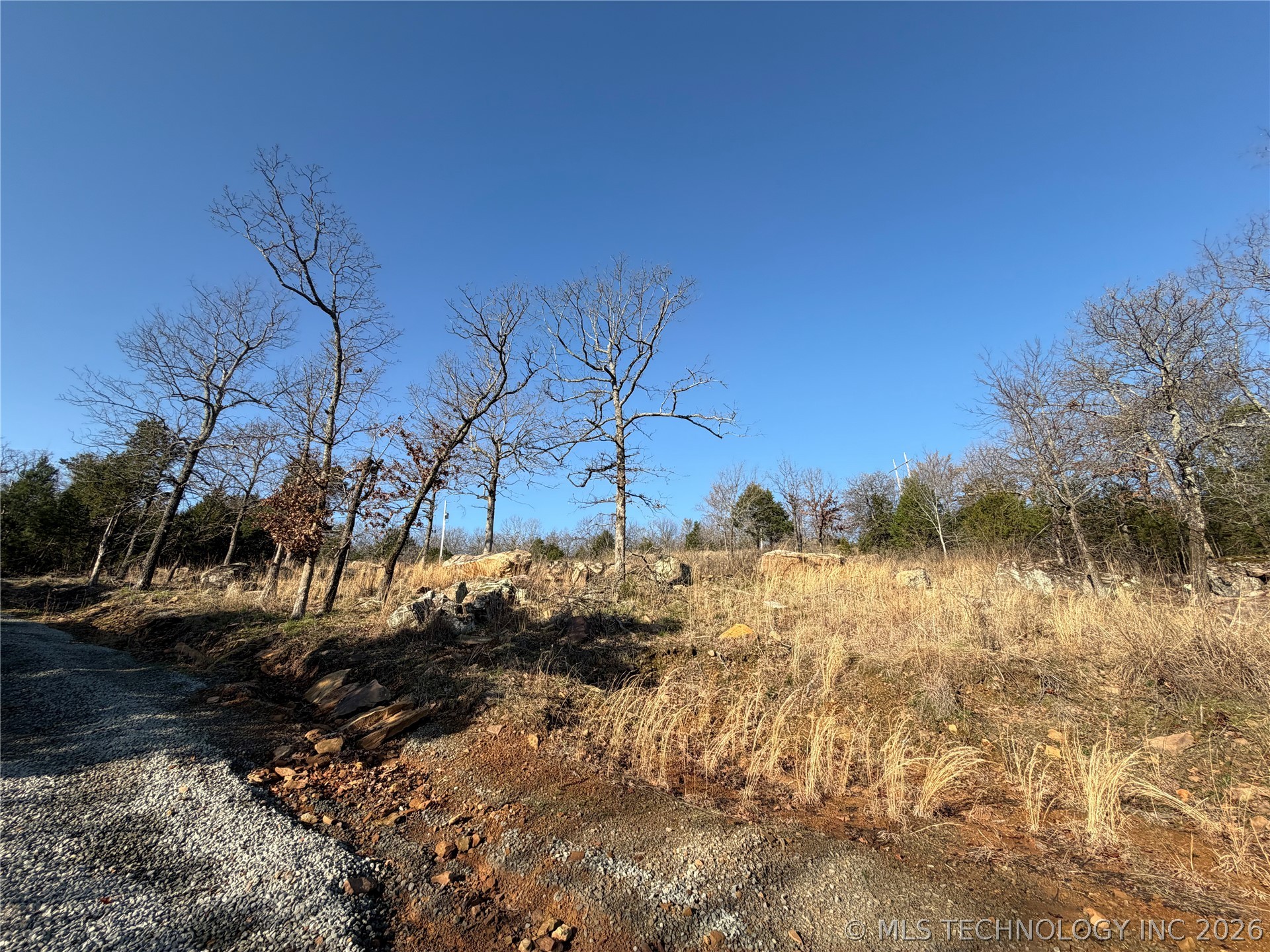 Hidden Ridge Road Property Photo 2