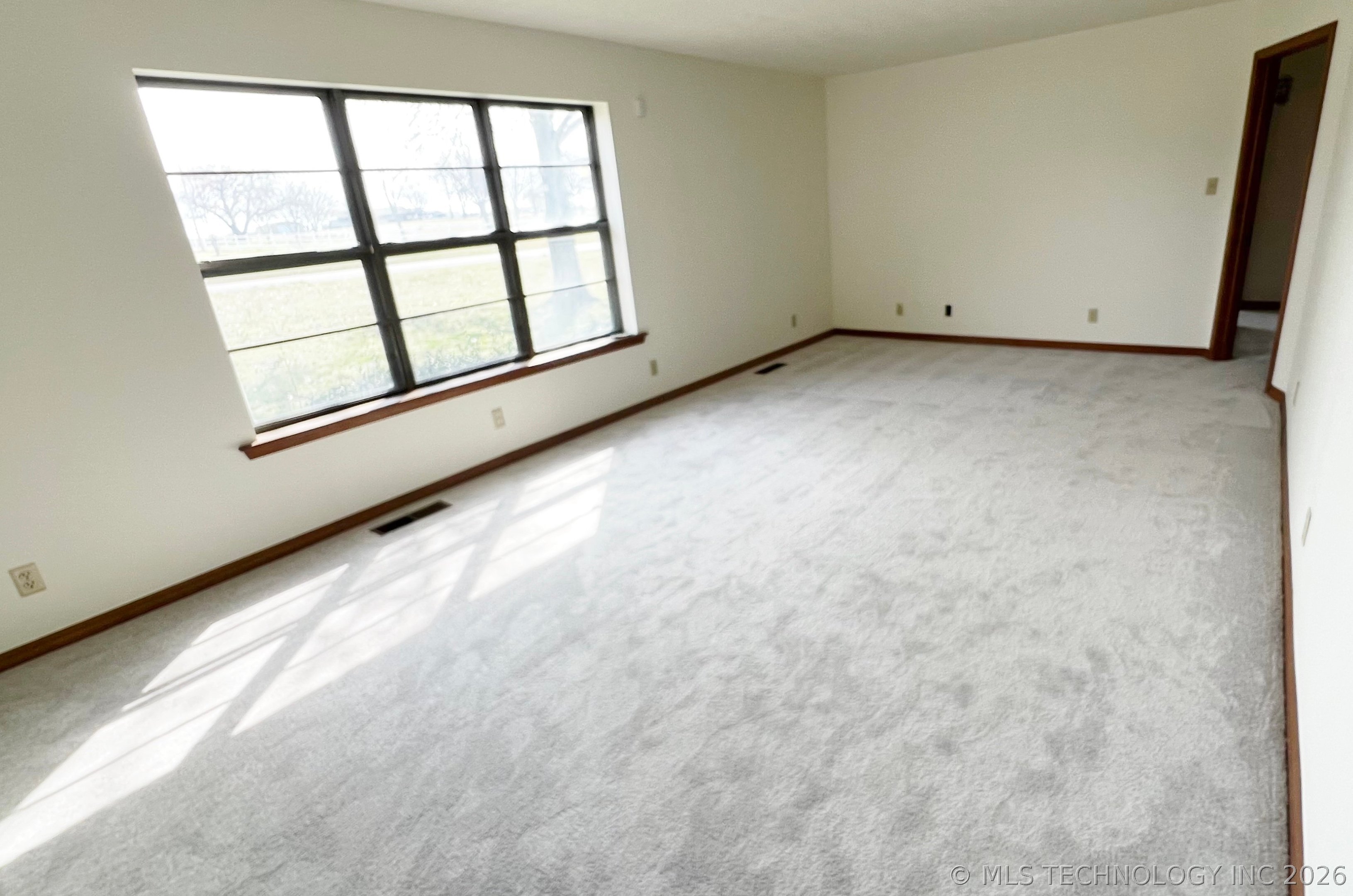 3305 Gulick Street Property Photo 6