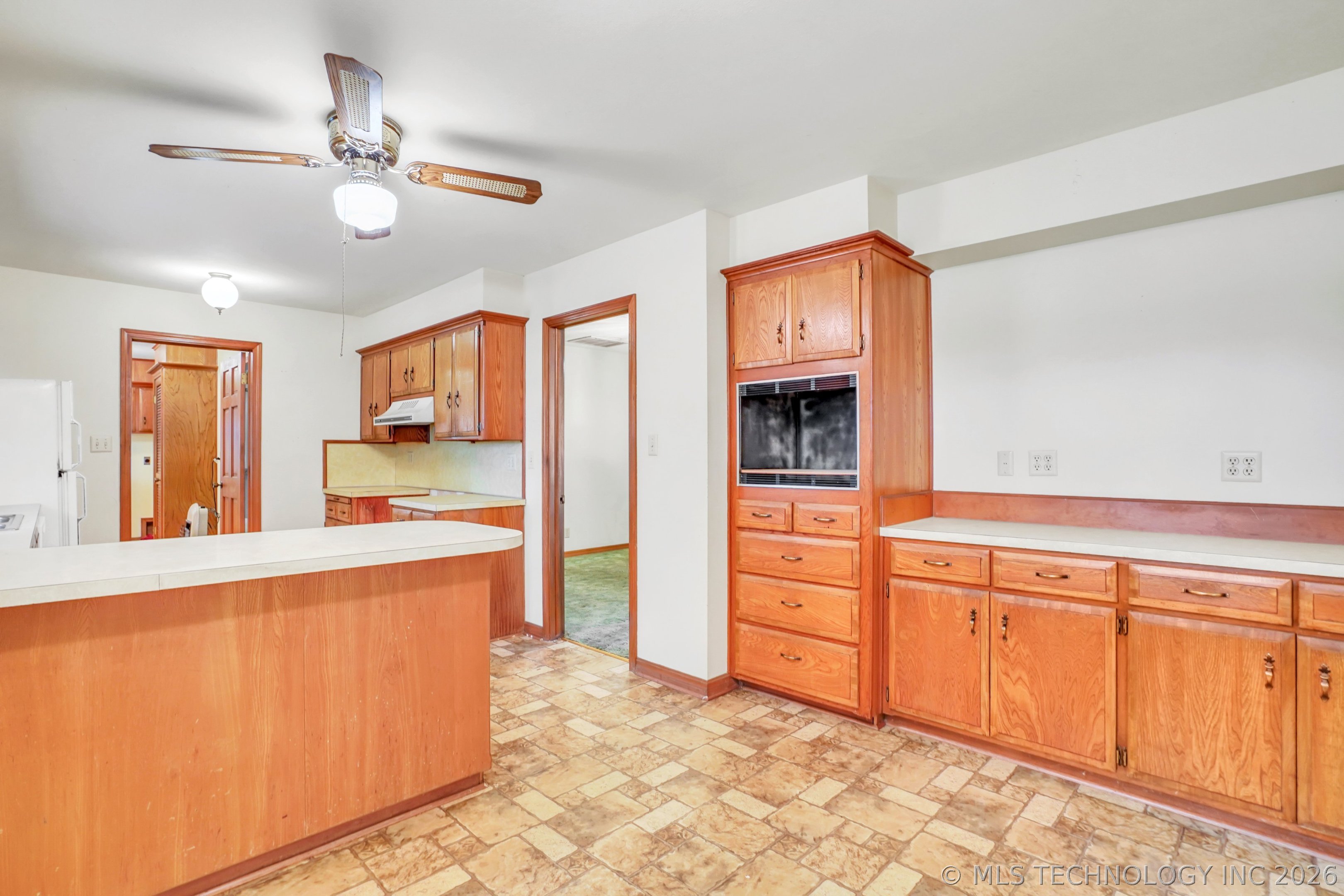 3305 Gulick Street Property Photo 11