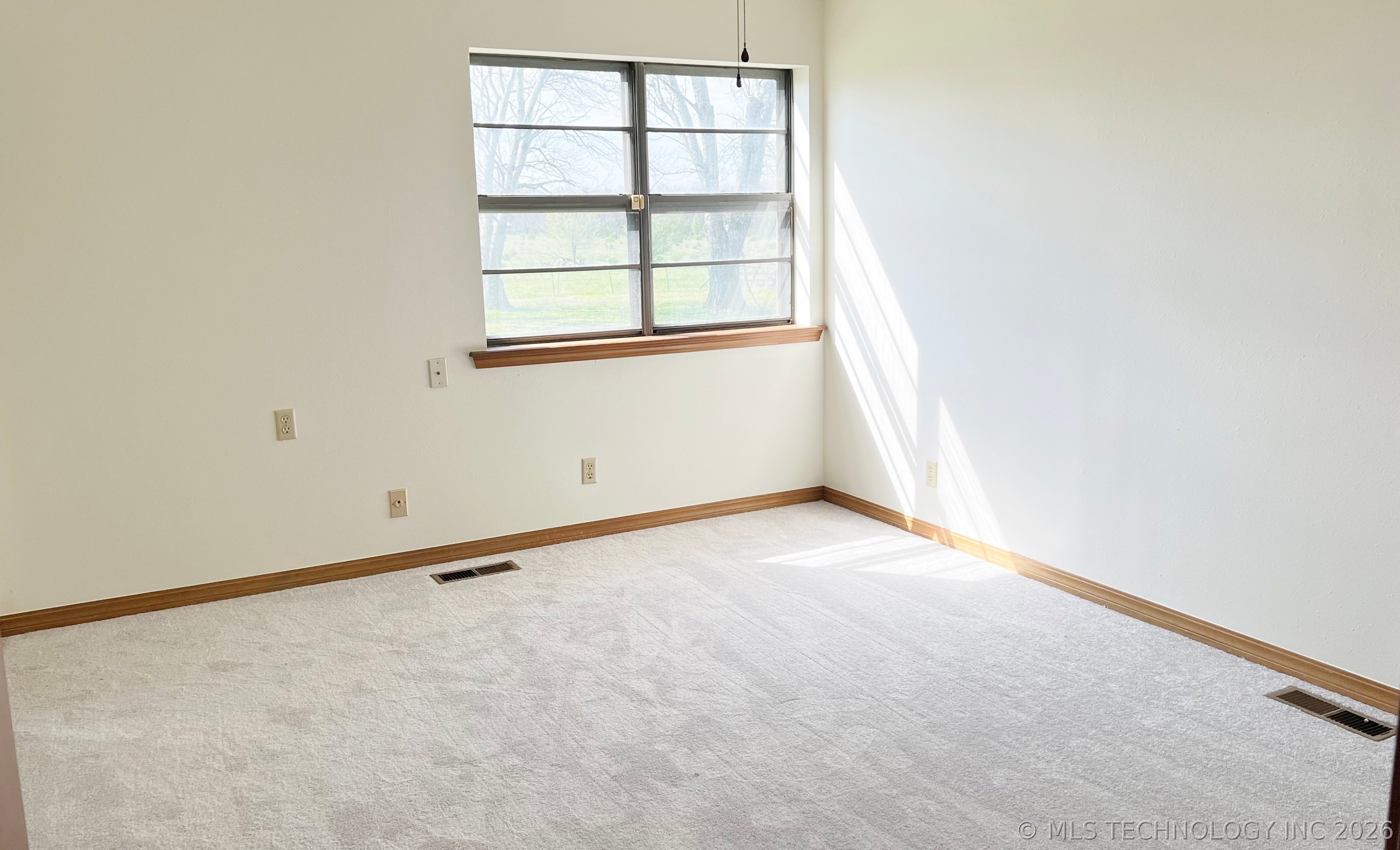 3305 Gulick Street Property Photo 12