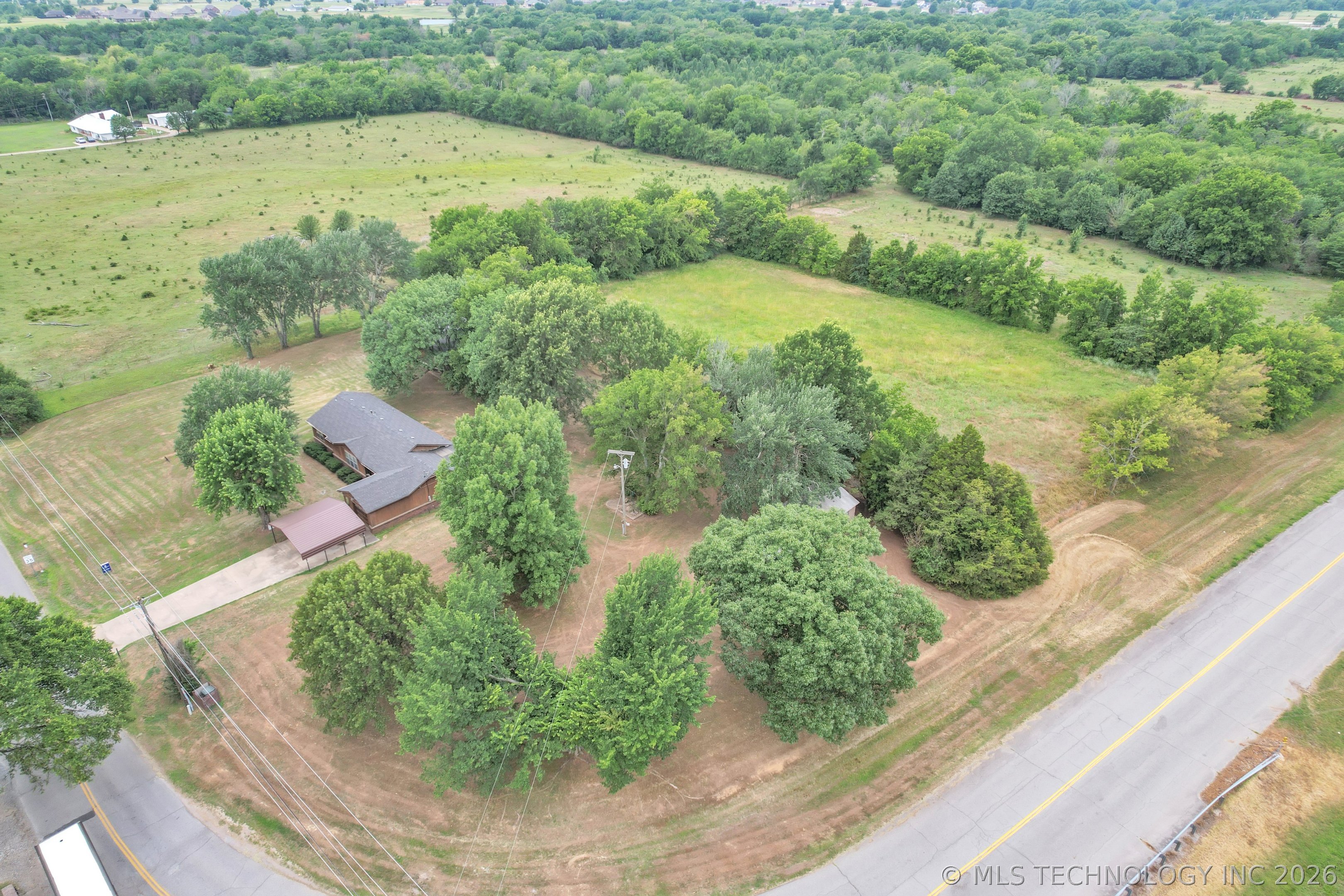3305 Gulick Street Property Photo 21