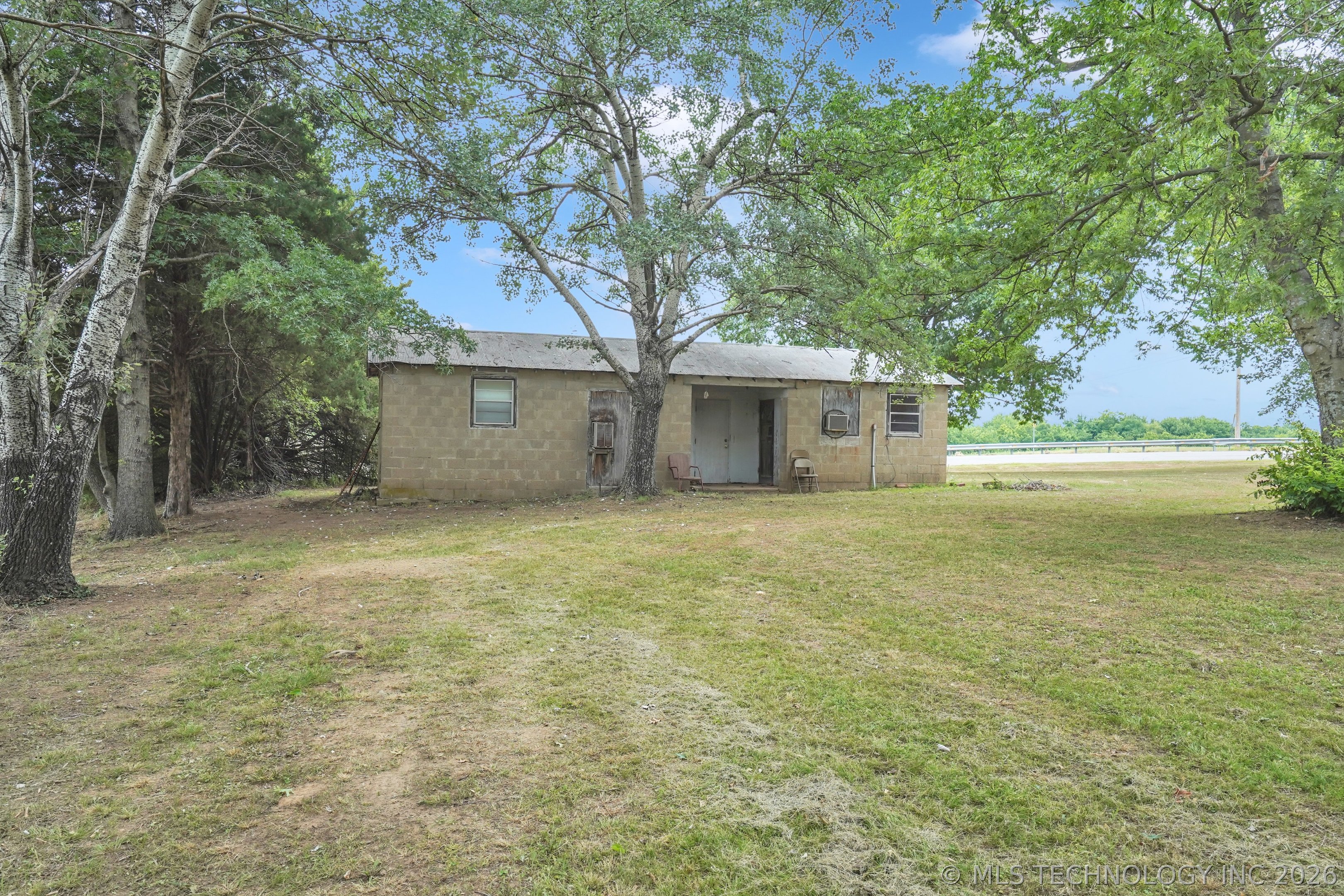3305 Gulick Street Property Photo 25