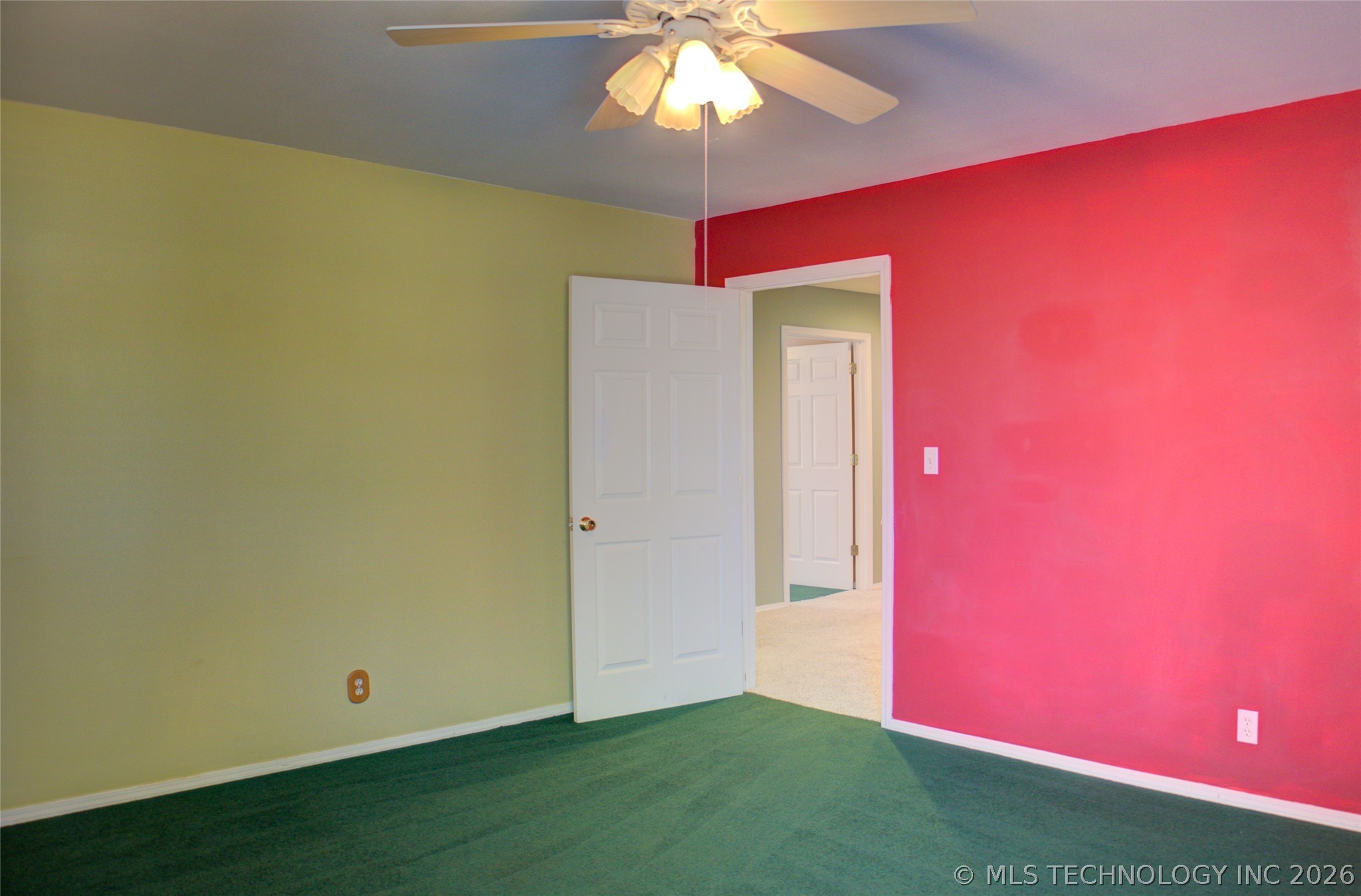 10305 E 90th Street North Property Photo 51