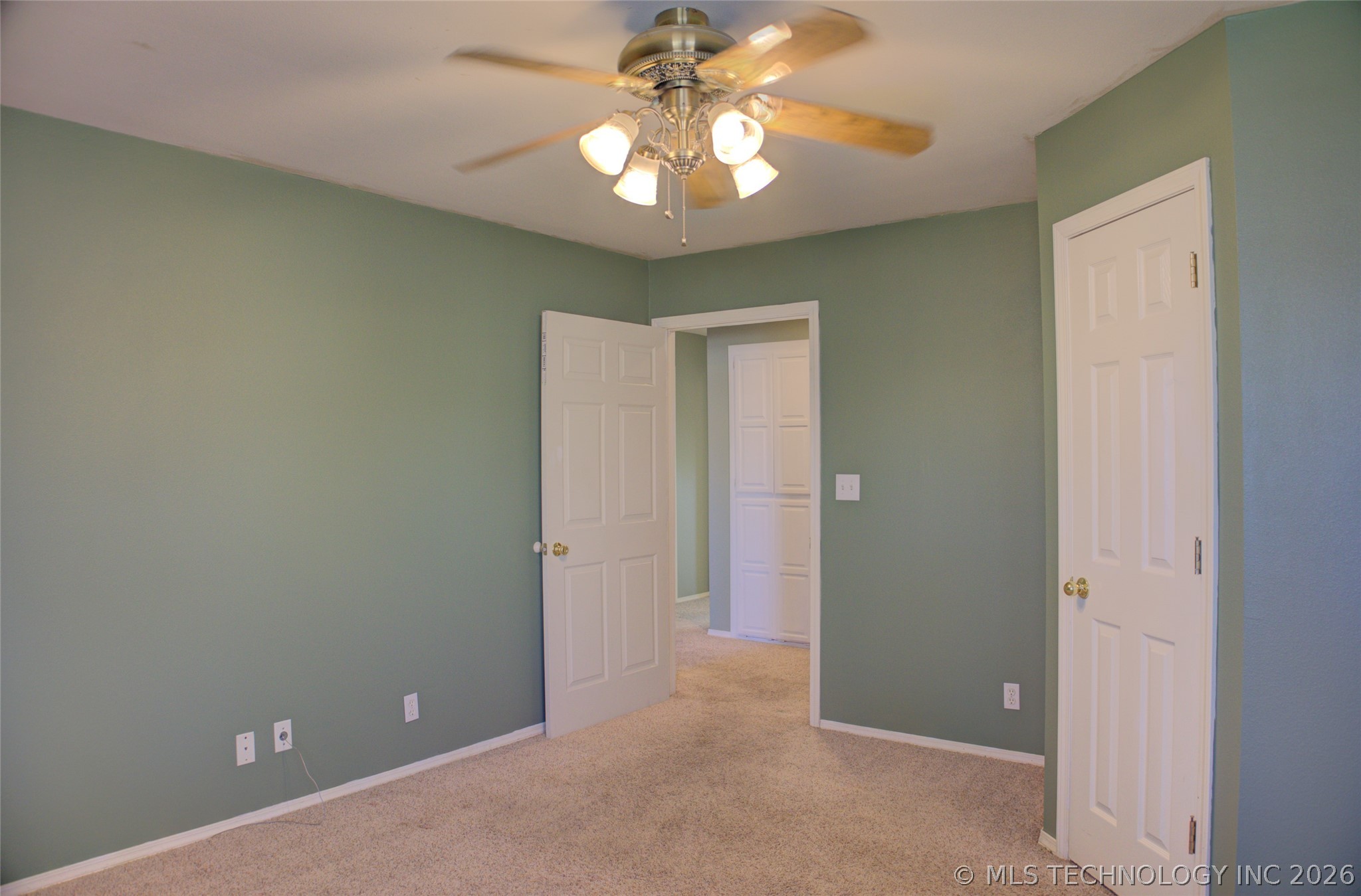 10305 E 90th Street North Property Photo 61
