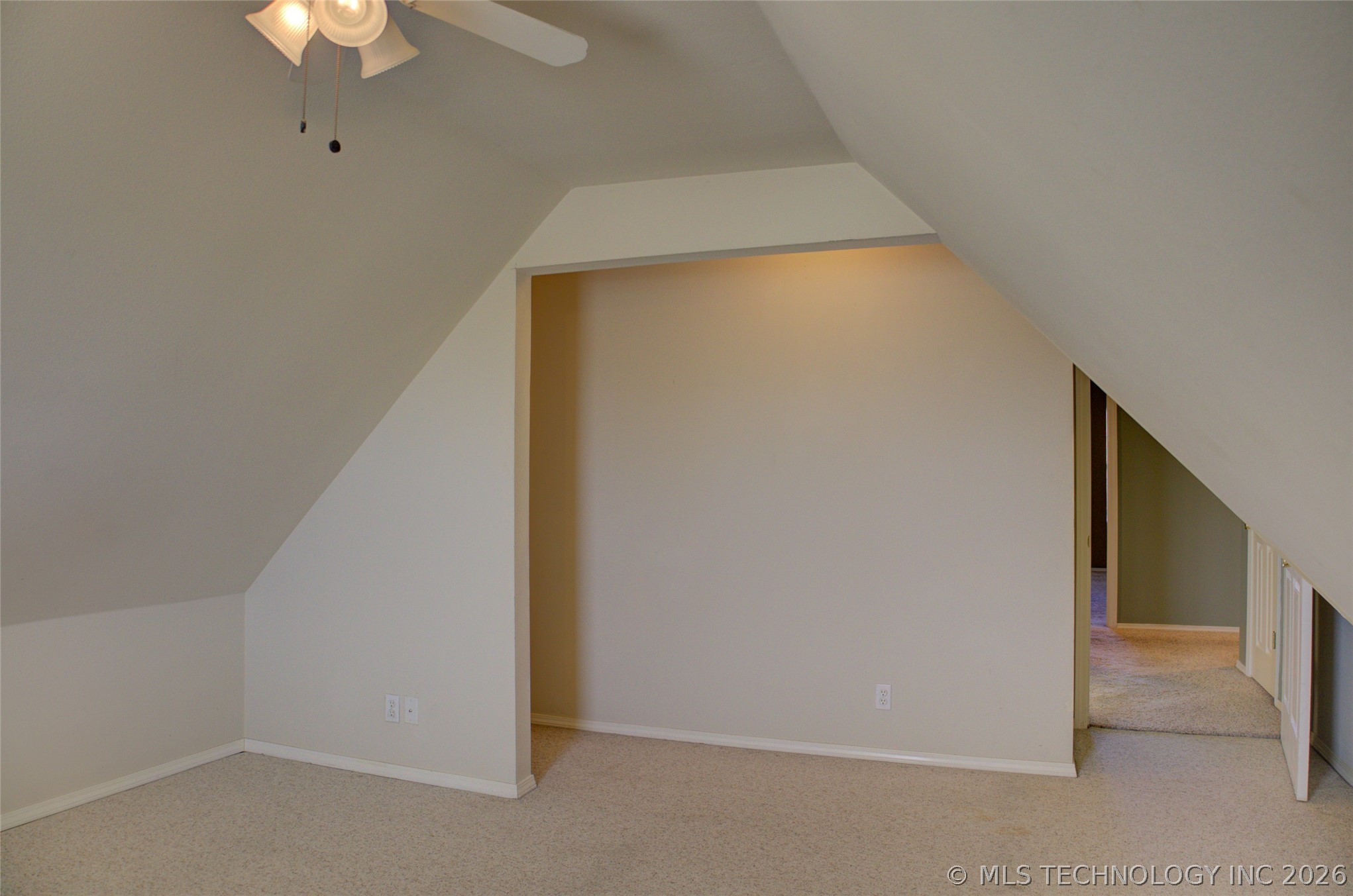 10305 E 90th Street North Property Photo 67