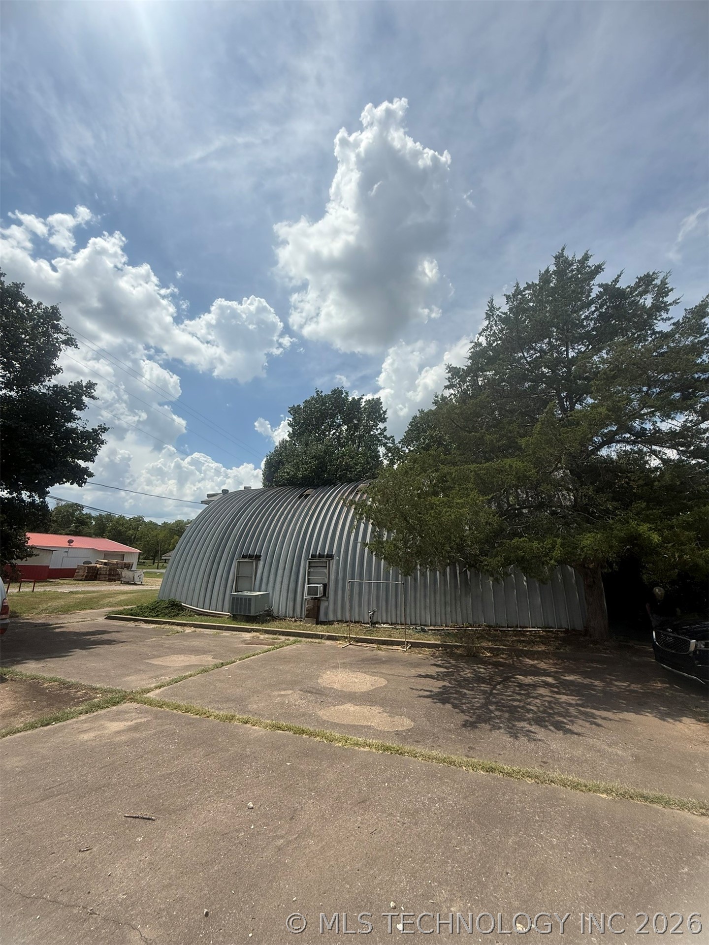 912 W Cedar Street Property Photo 40