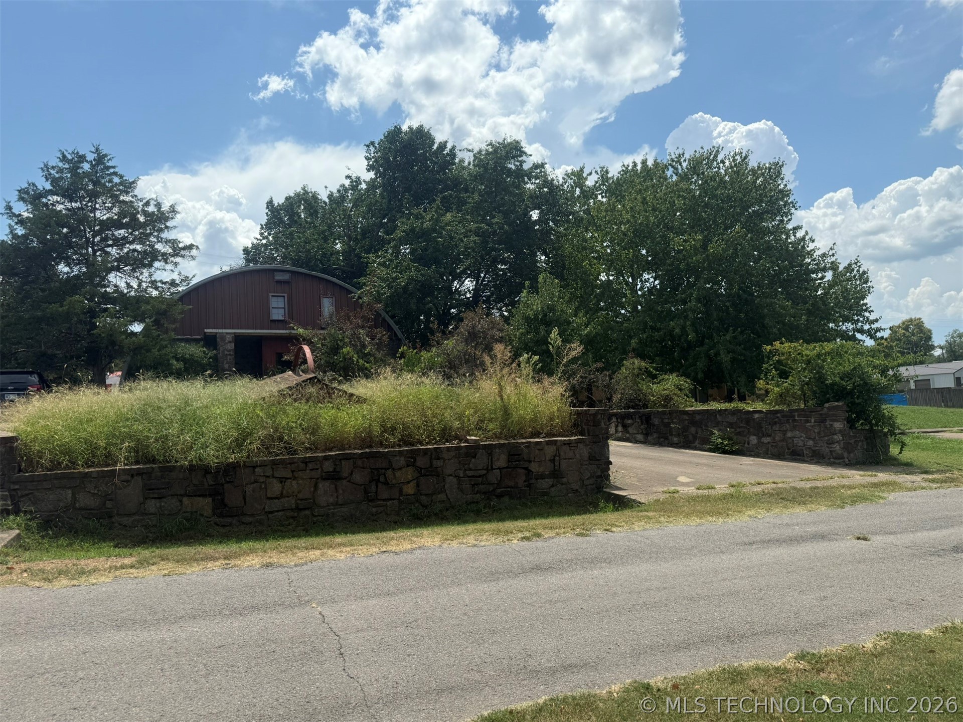 912 W Cedar Street Property Photo 44