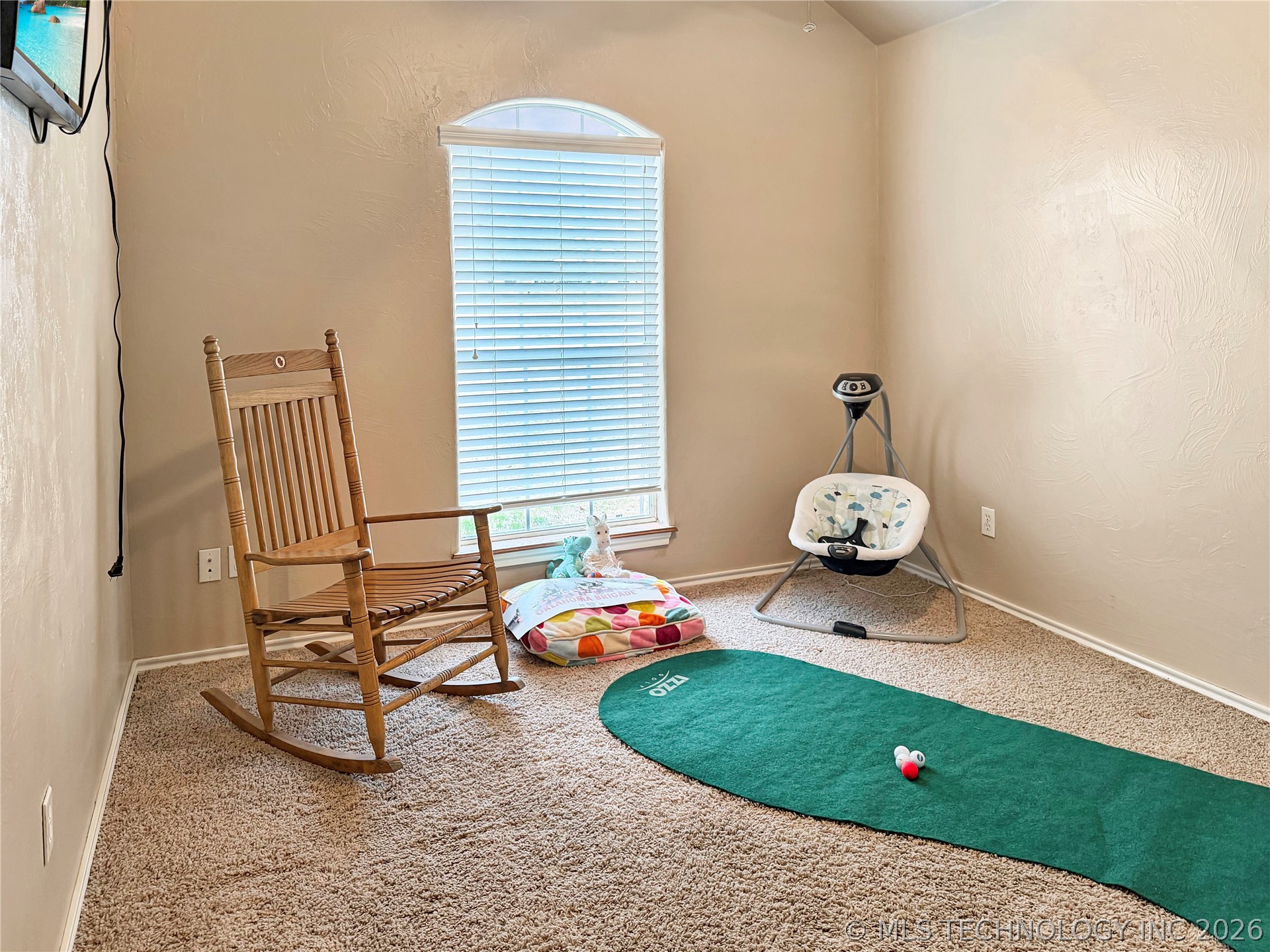 4316 Hedges Property Photo 26