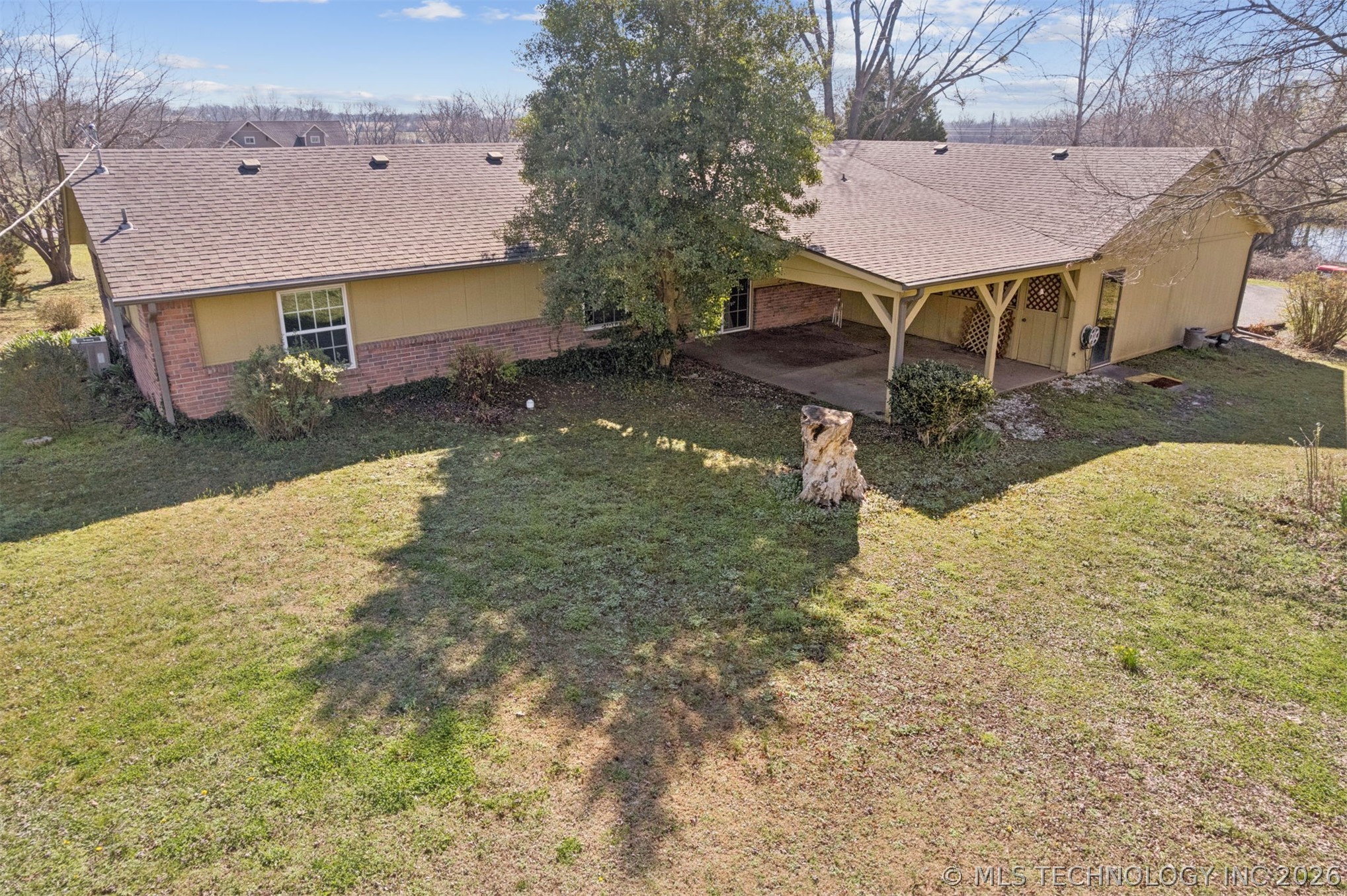 20936 S Valley West Drive Property Photo 5