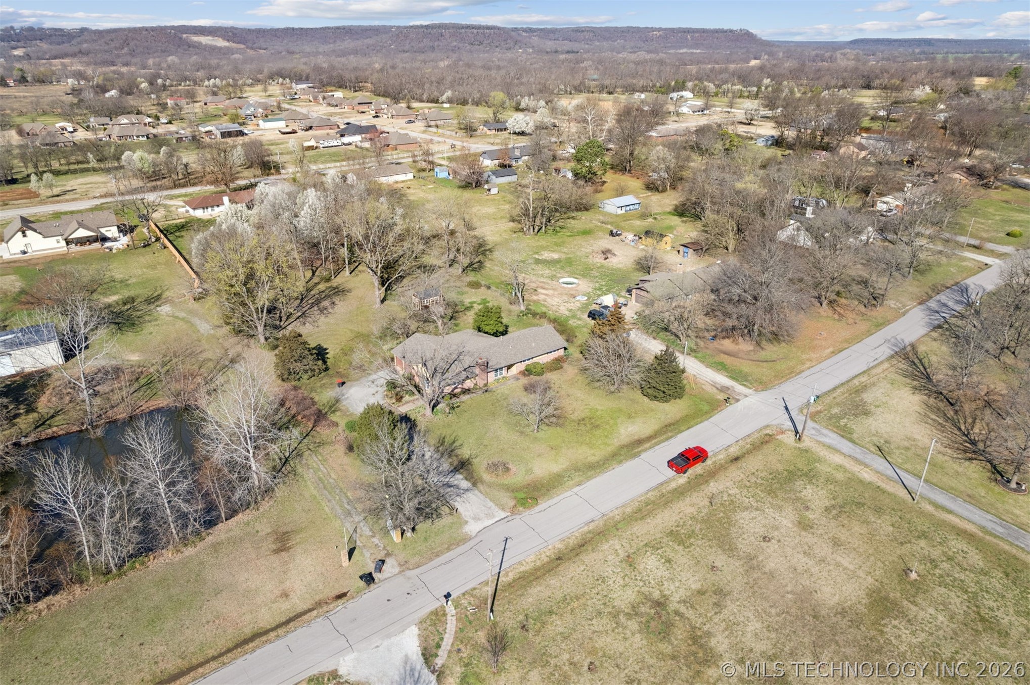 20936 S Valley West Drive Property Photo 9