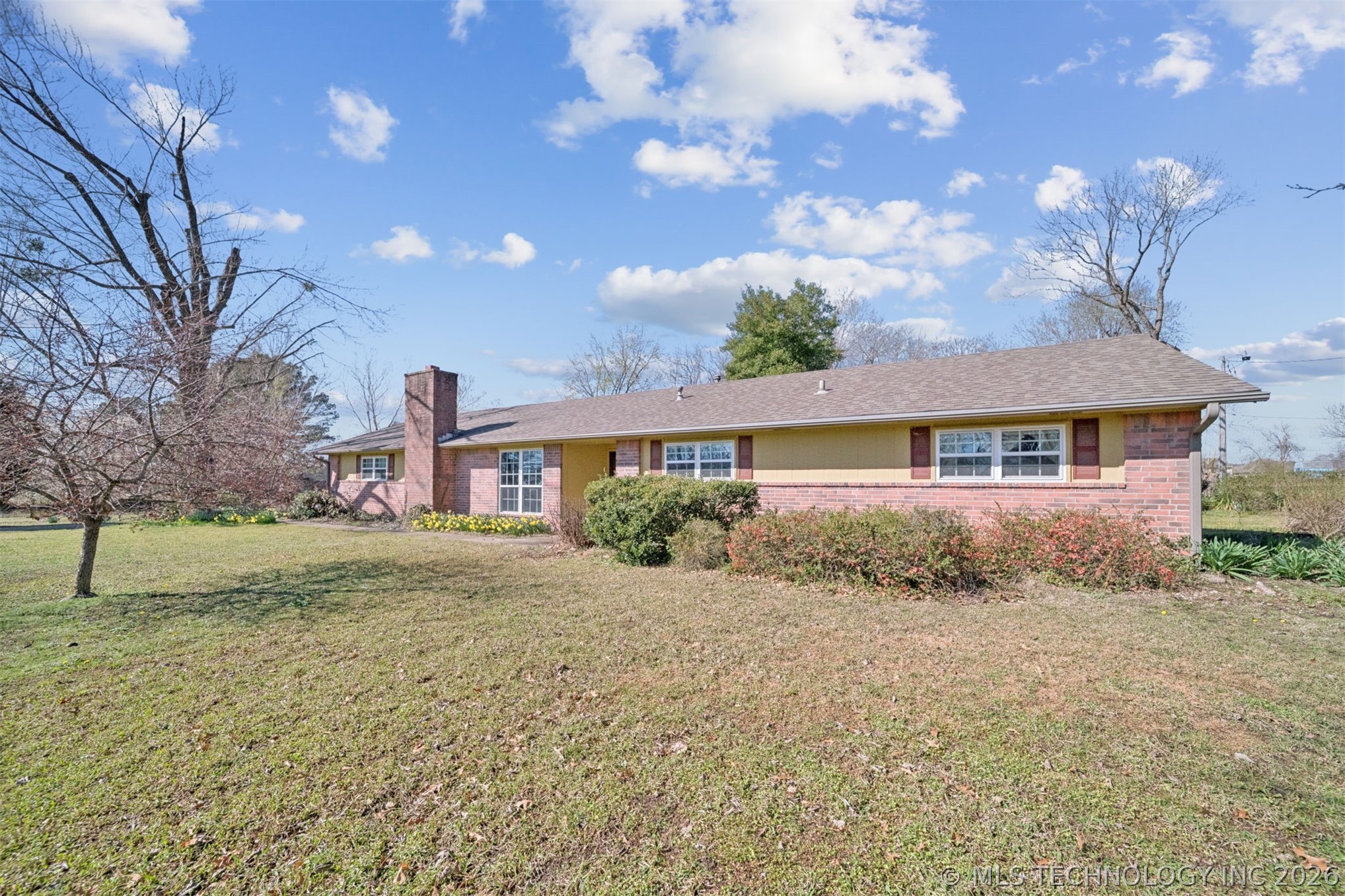 20936 S Valley West Drive Property Photo 12