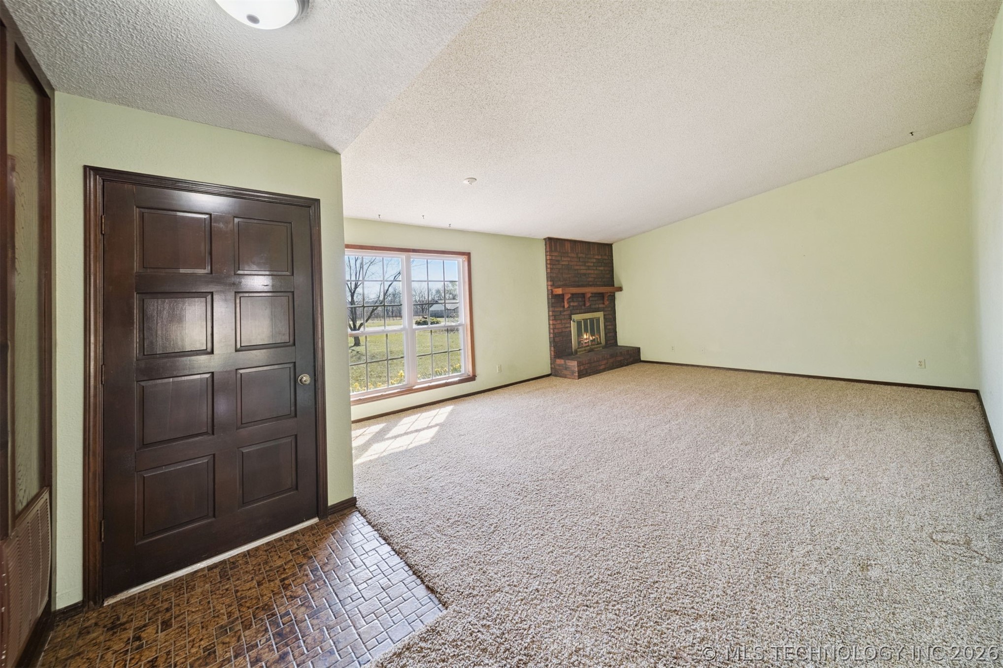 20936 S Valley West Drive Property Photo 14