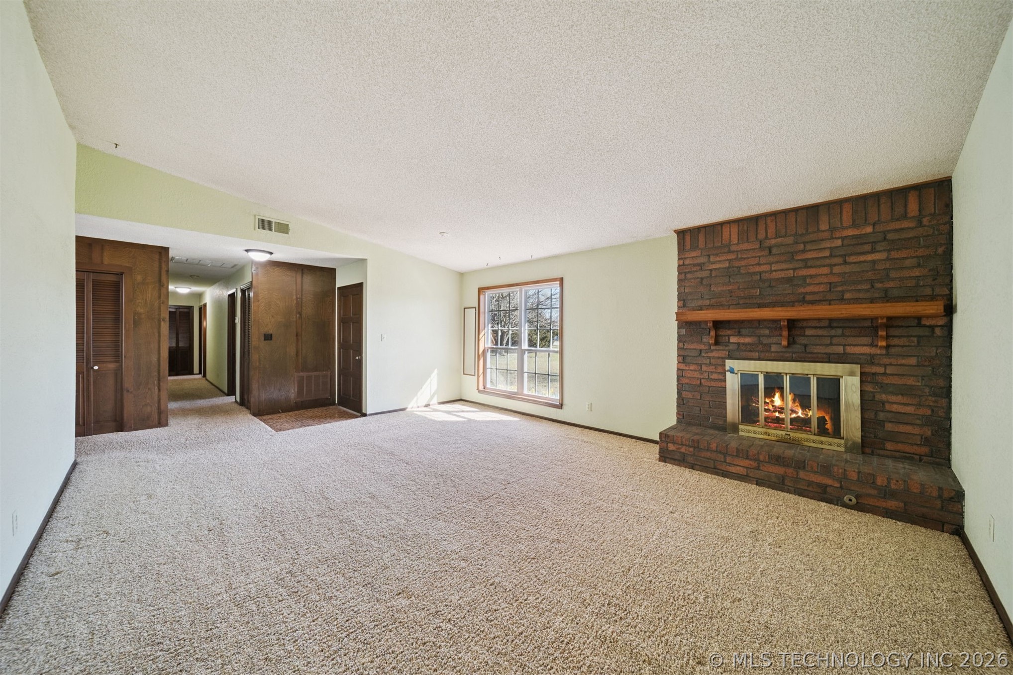 20936 S Valley West Drive Property Photo 16