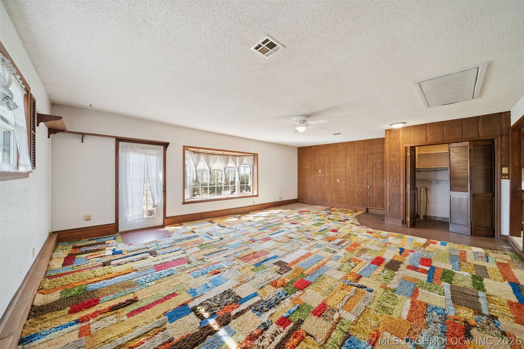 20936 S Valley West Drive Property Photo 23