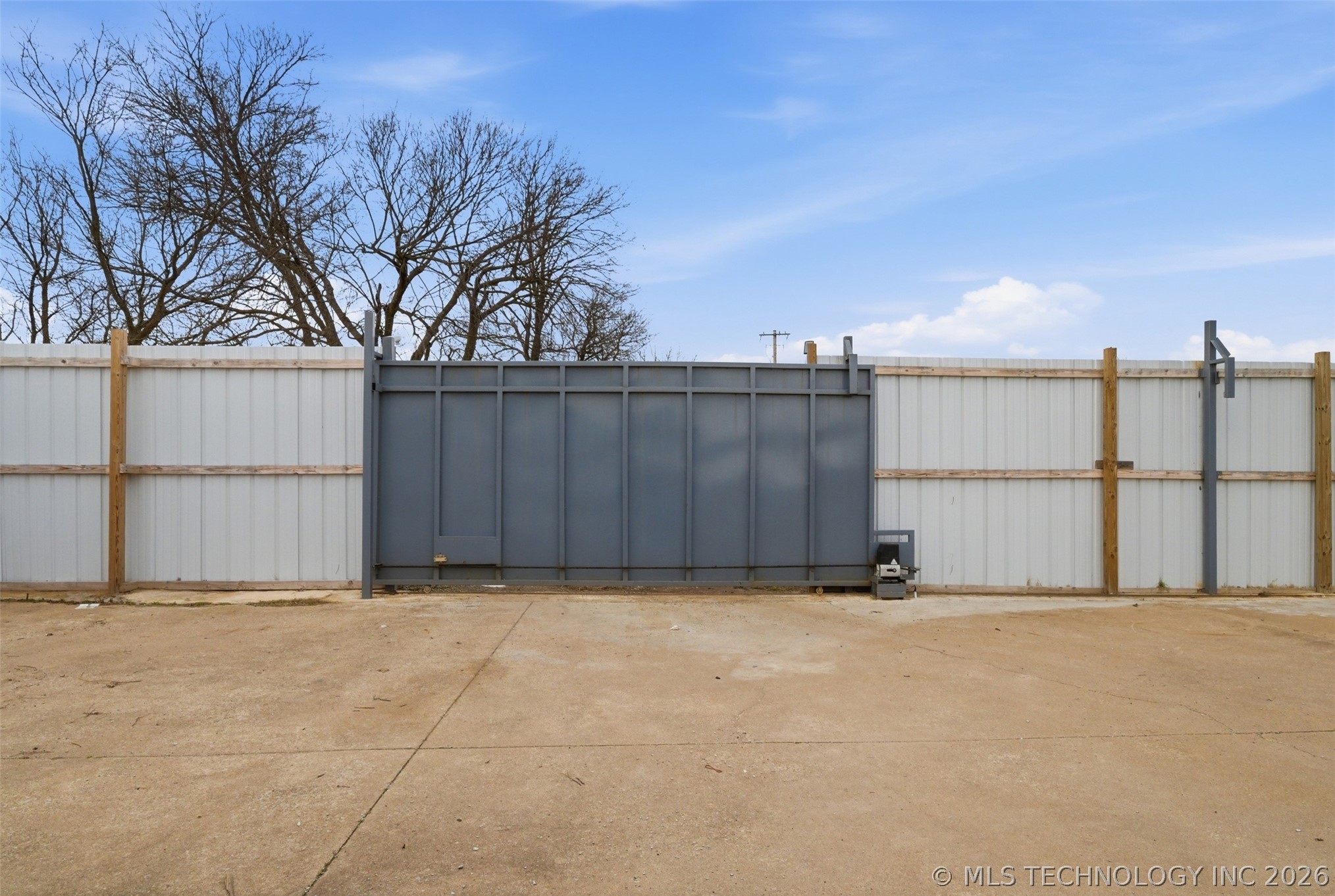 56551 E Highway 125 Property Photo 48