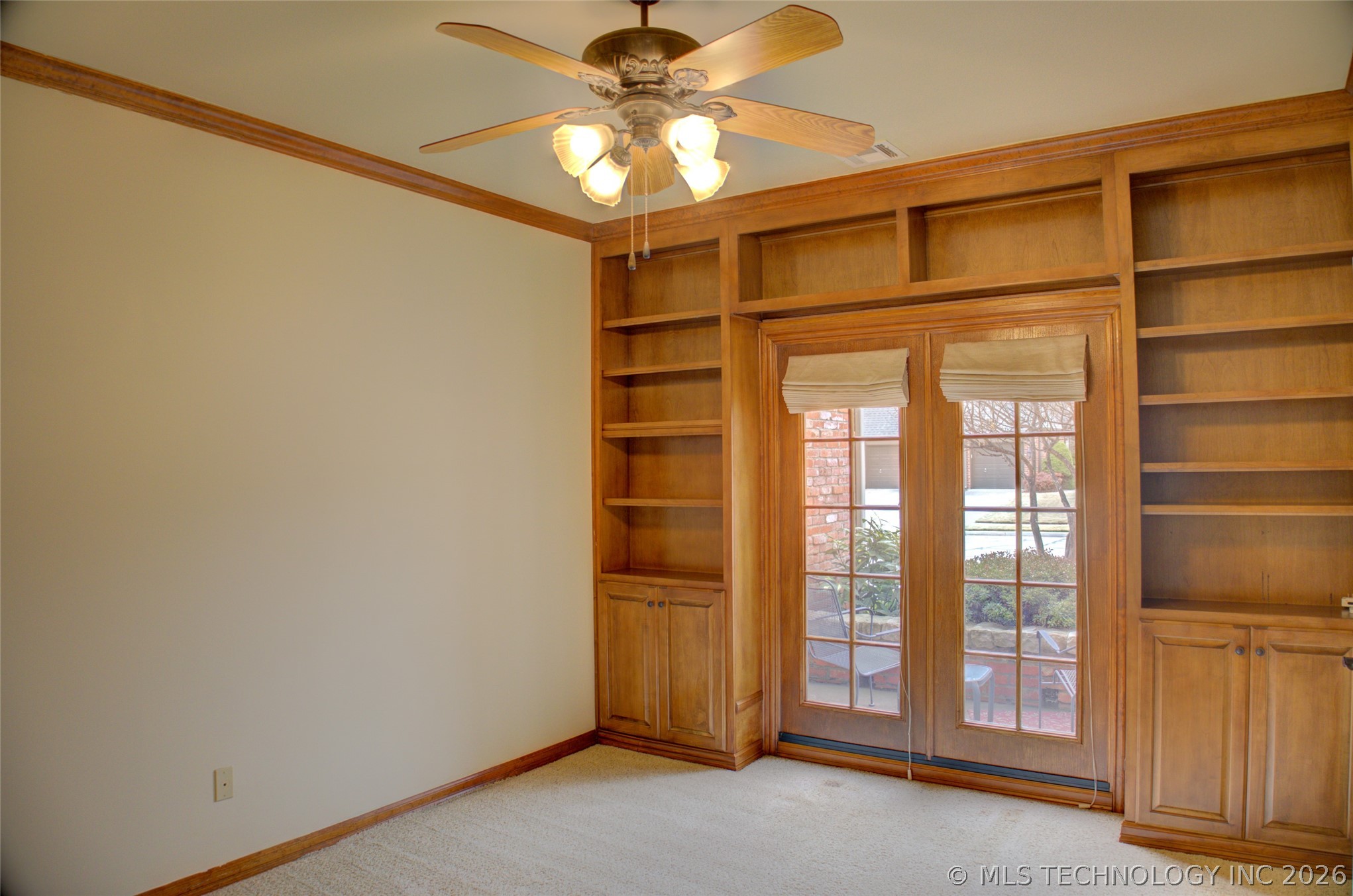 10905 S 89th East Avenue Property Photo 6
